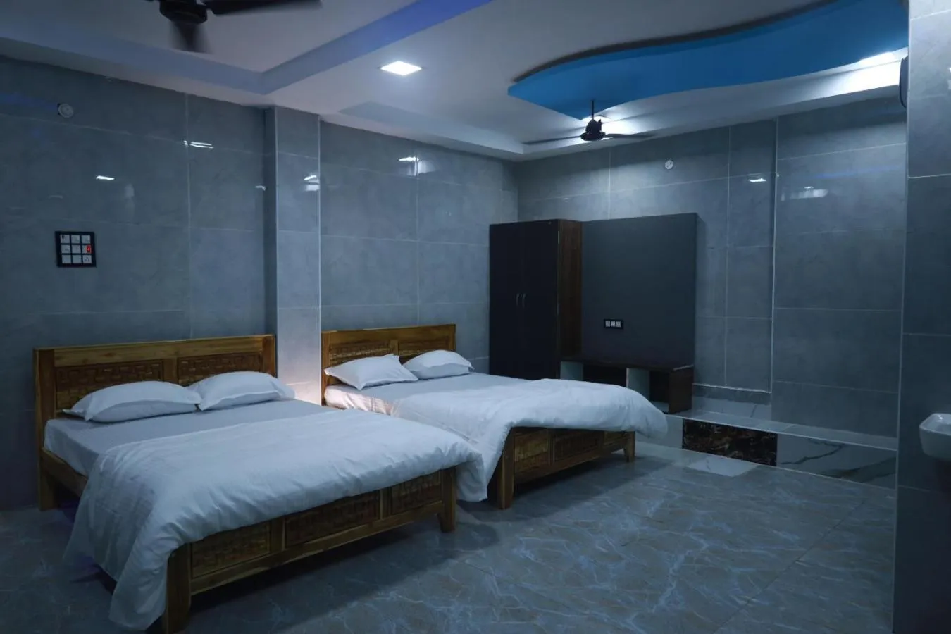 Suite in Ananda Residency