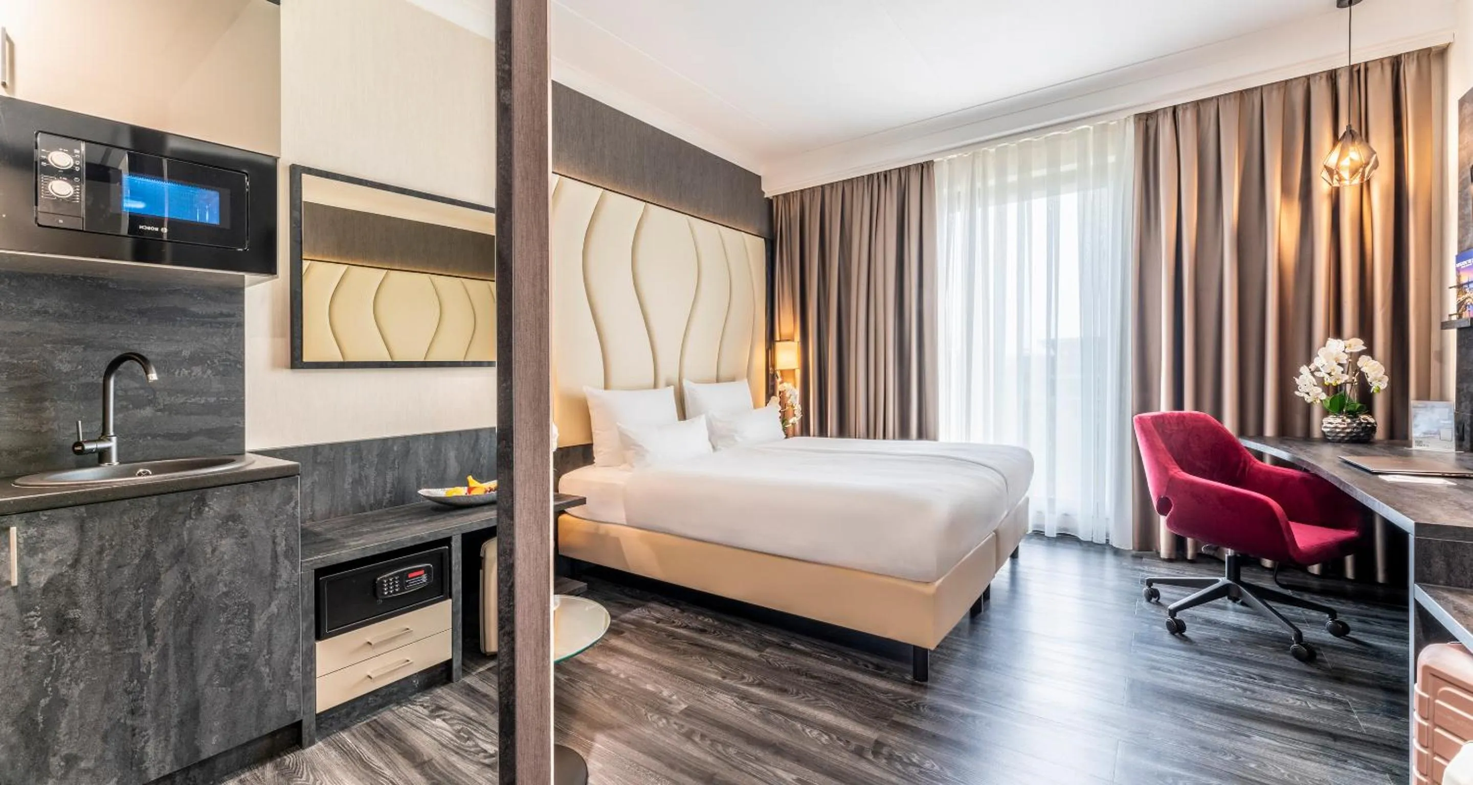 Standard Room in PLAZA Premium Grand Winston