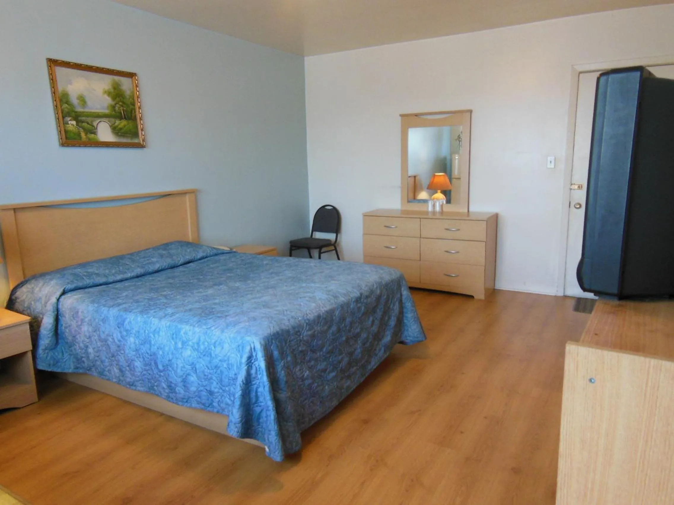 Queen Room in Motel Pierre