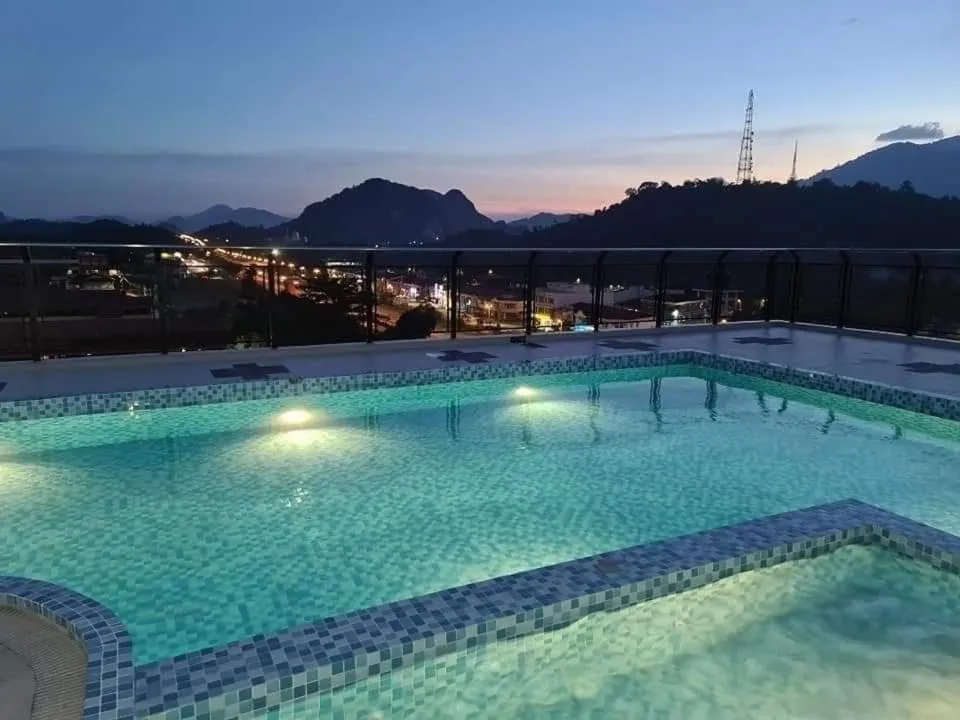 ADEEN'S SURIA SUITE, Hotel Mutiara Gua Musang