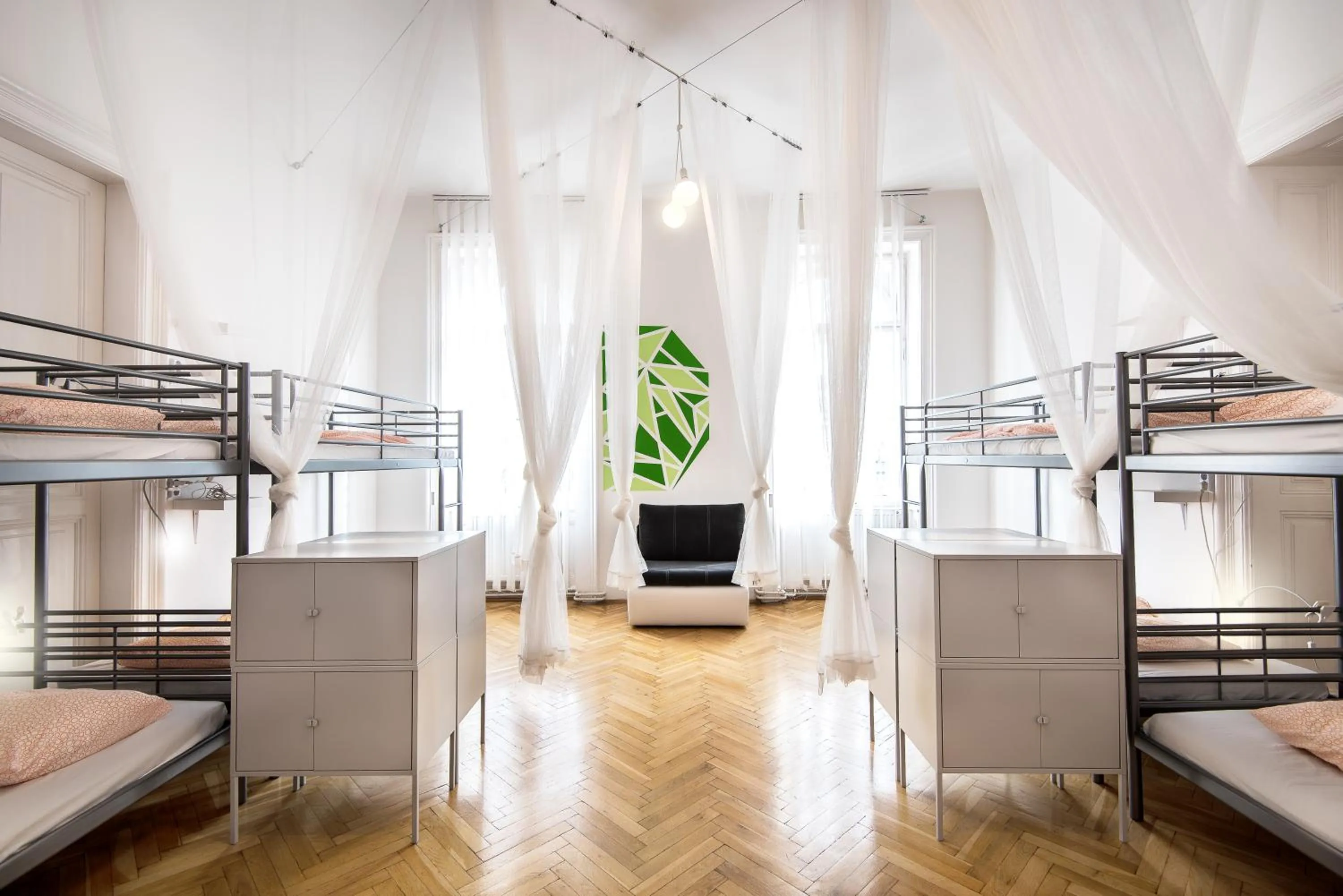 8-Bed Room with Standard Bunk Beds in Avenue Hostel