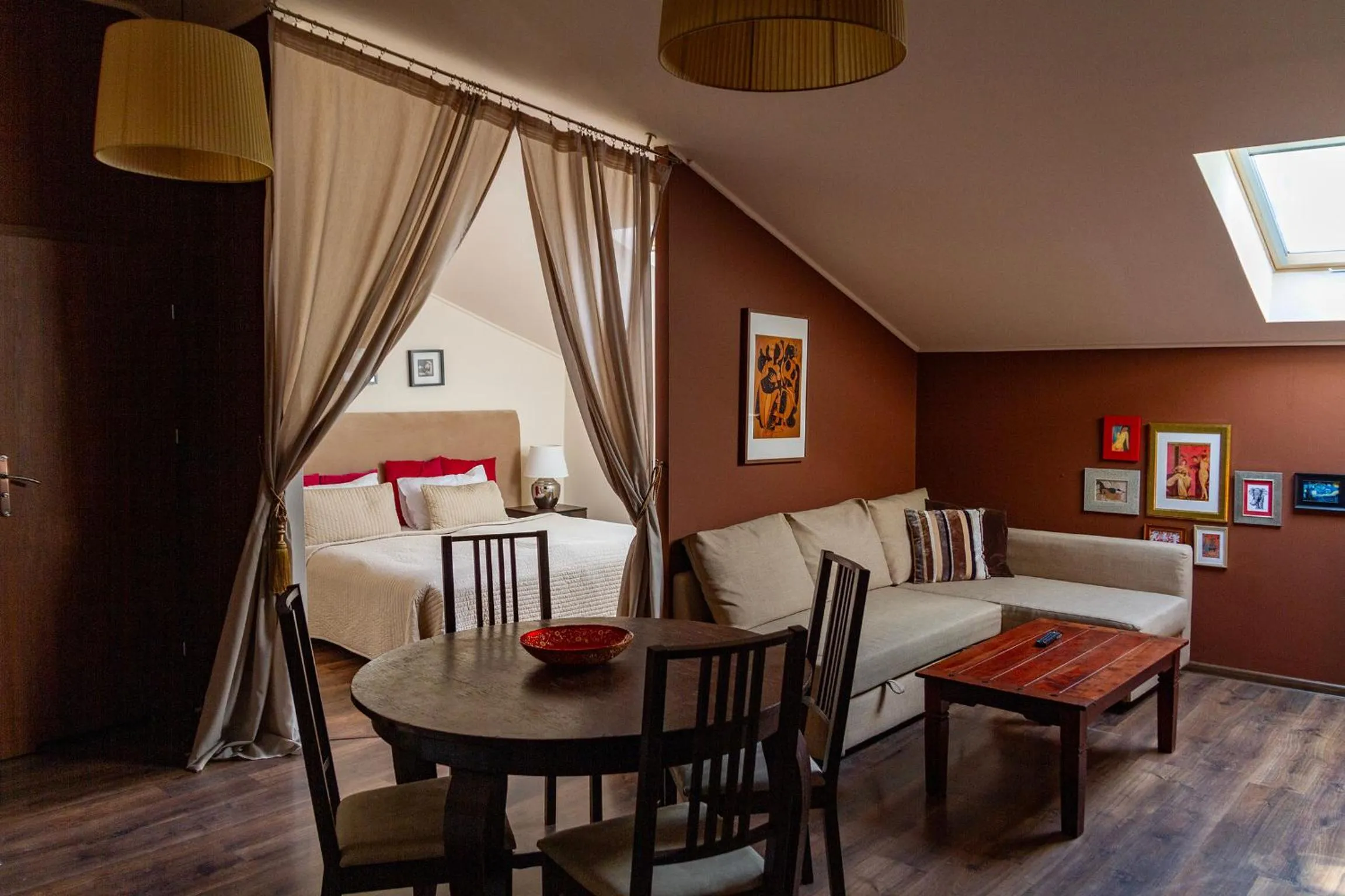 Family Studio in Lounge Apartments