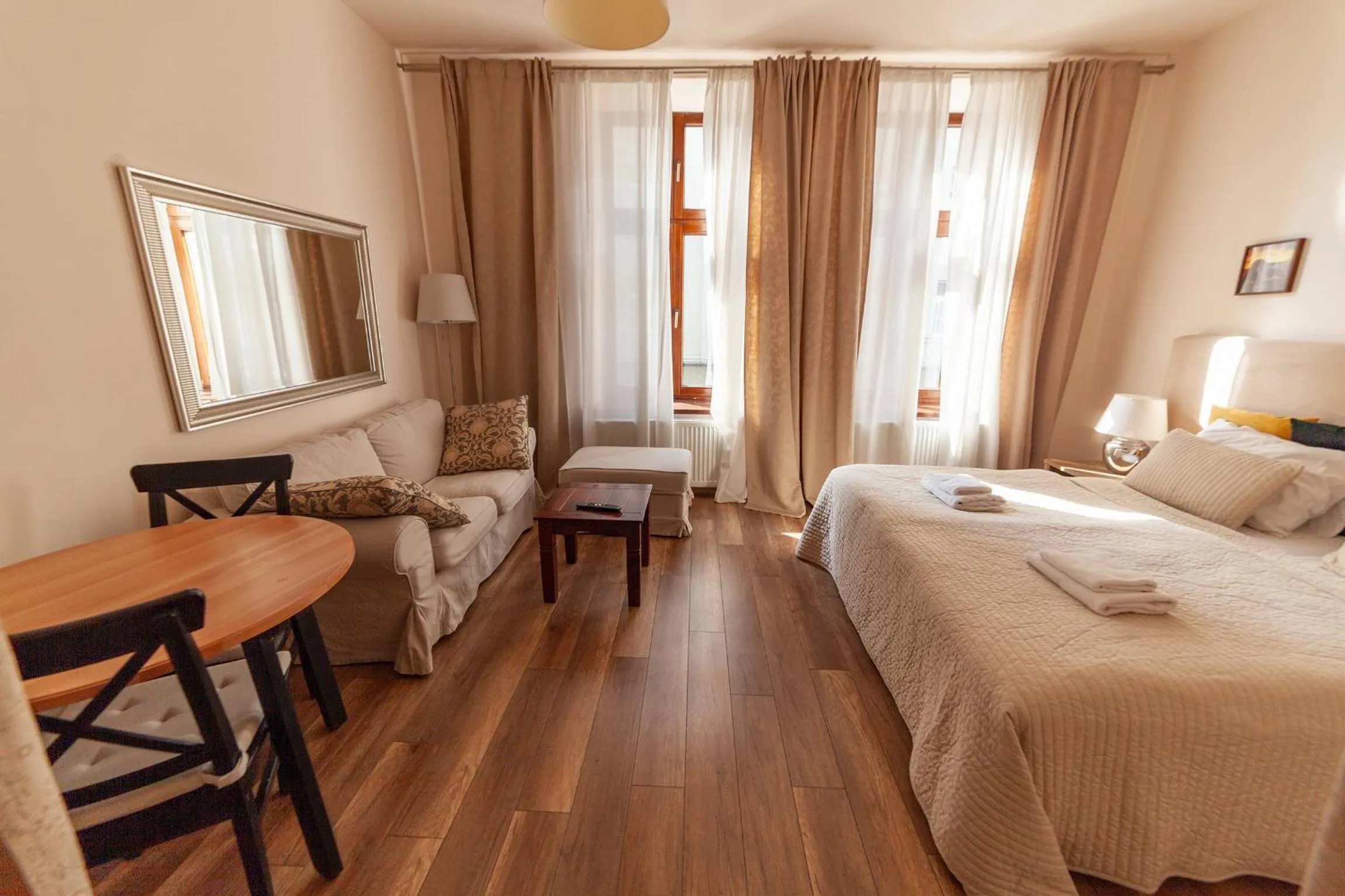 Studio in Lounge Apartments