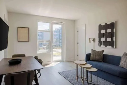 Deluxe Queen Bedroom with Balcony - Non-Smoking in Reside NoMa, a Wyndham Residence