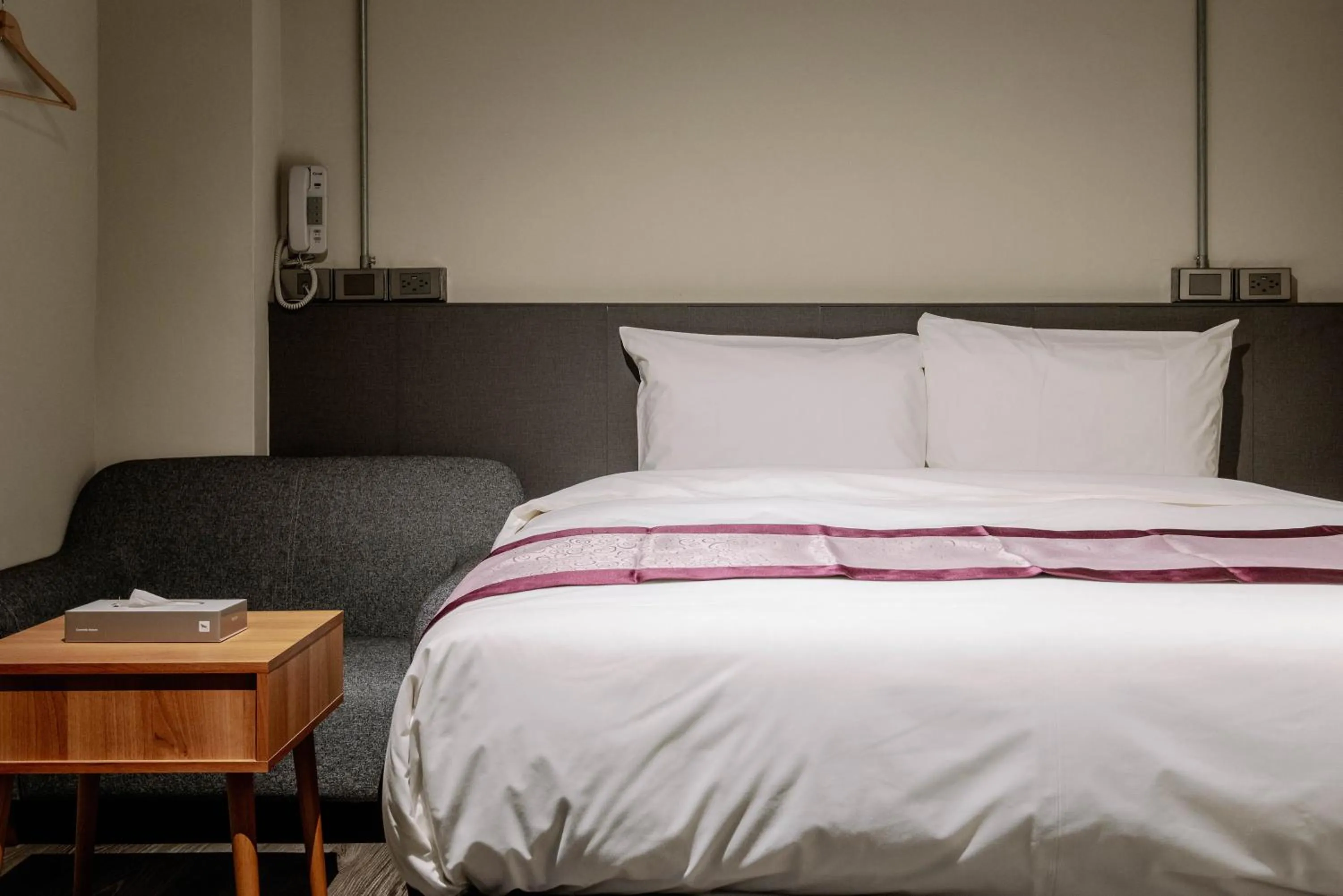 Superior Double Room in Saturn Hotel