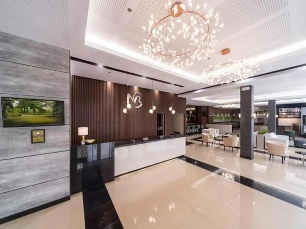 Mallberry Suites Business Hotel