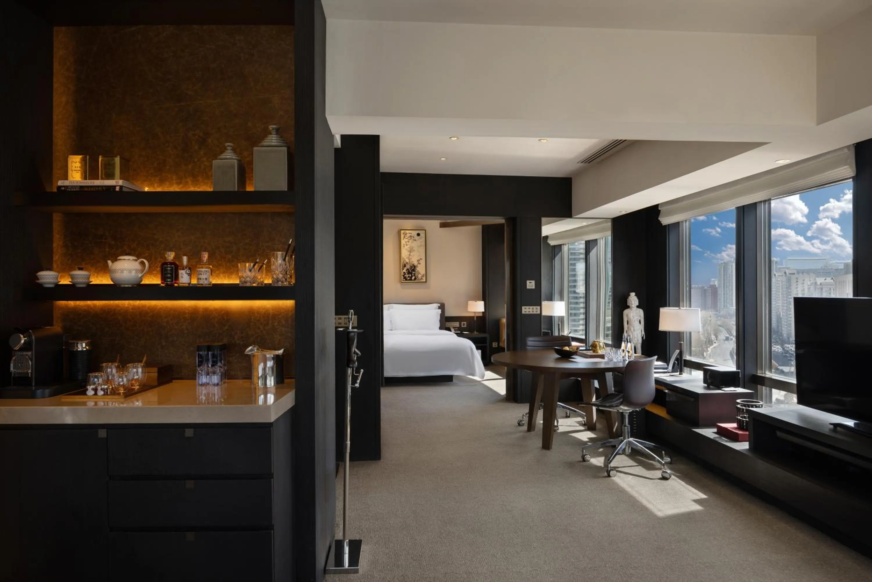 Manor Suite (Afternoon Tea + Soft Drink) - single occupancy in Rosewood Beijing