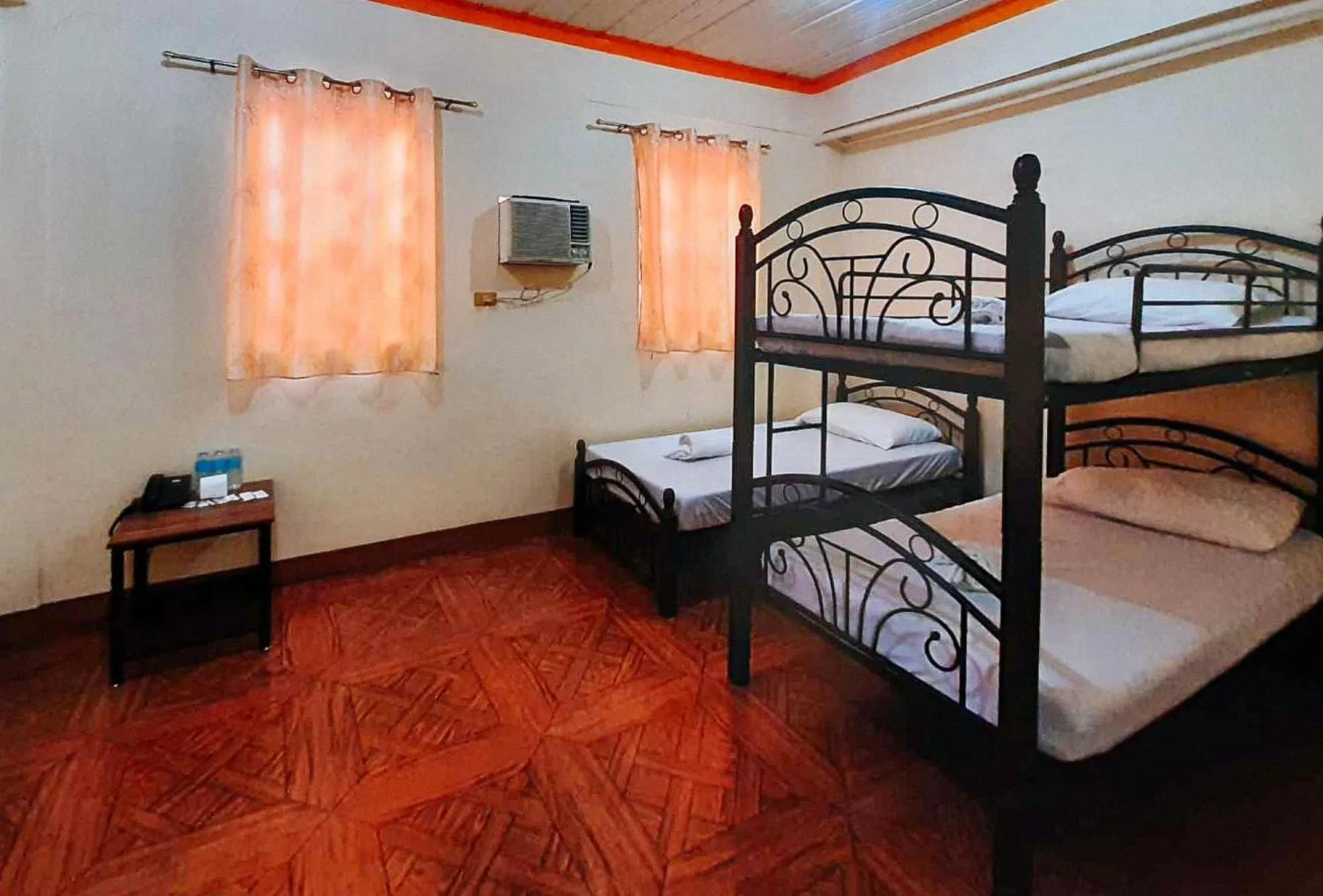 Triple Room in RedDoorz @ Johsons Pension House Butuan City