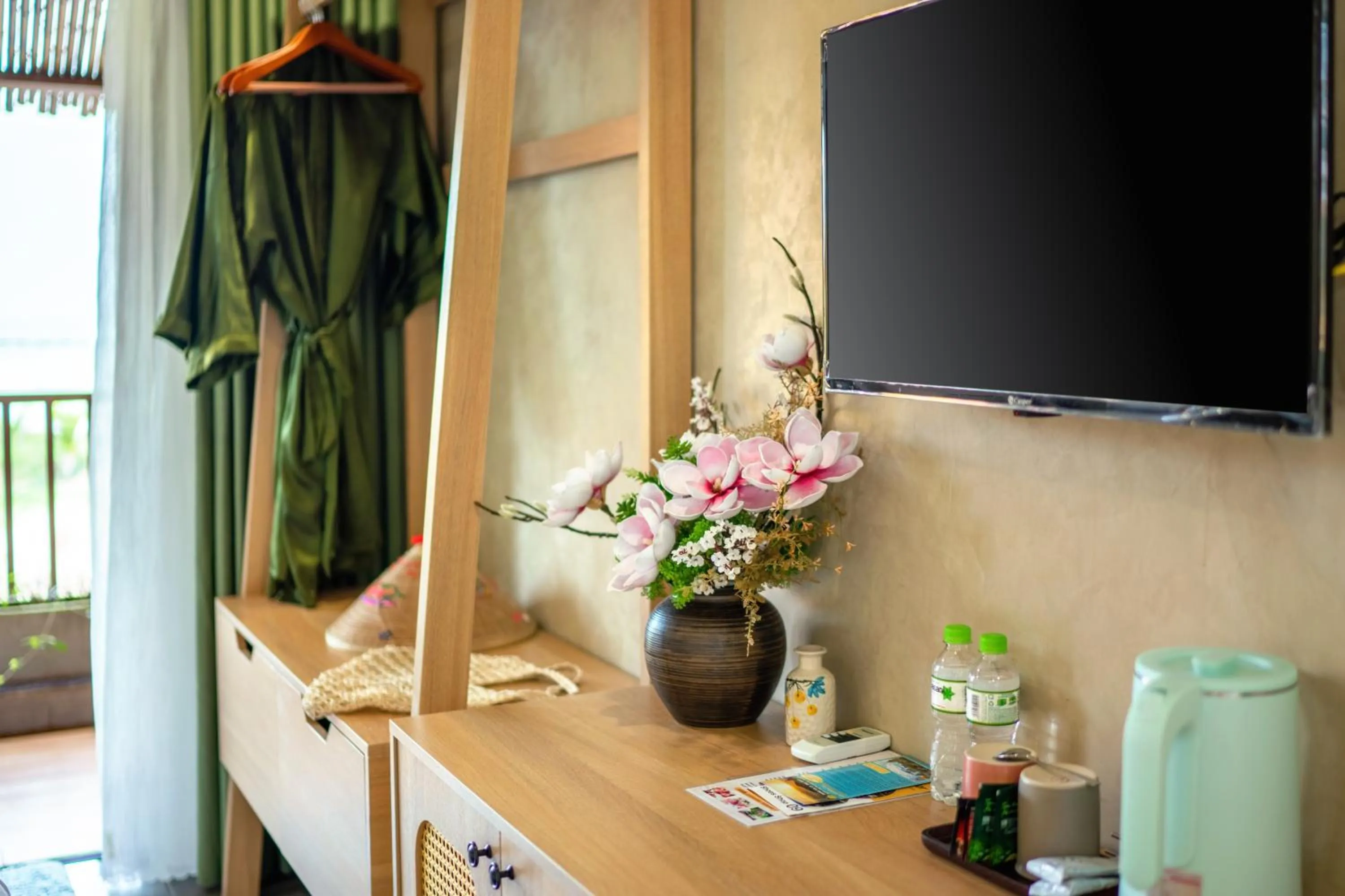 Deluxe Double Room with Balcony in The Linh Seaside Villa Hoi An