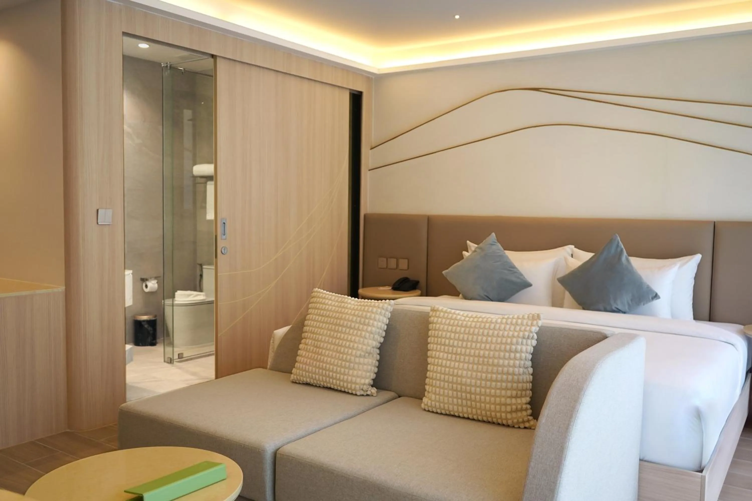 Deluxe Plus Room - Accessible in Wyndham Garden Naithon Phuket
