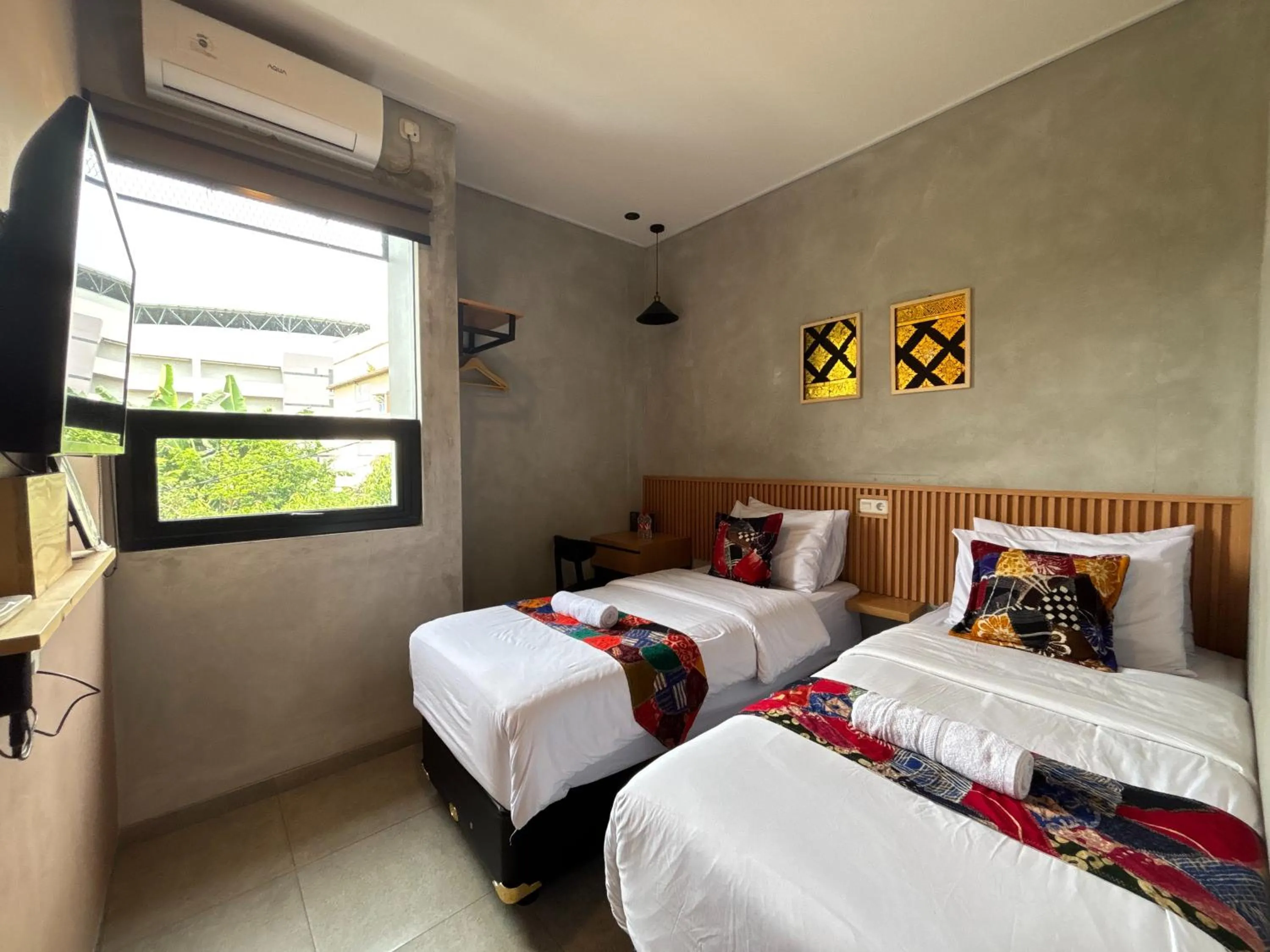 Twin Room in The Cluster Harris