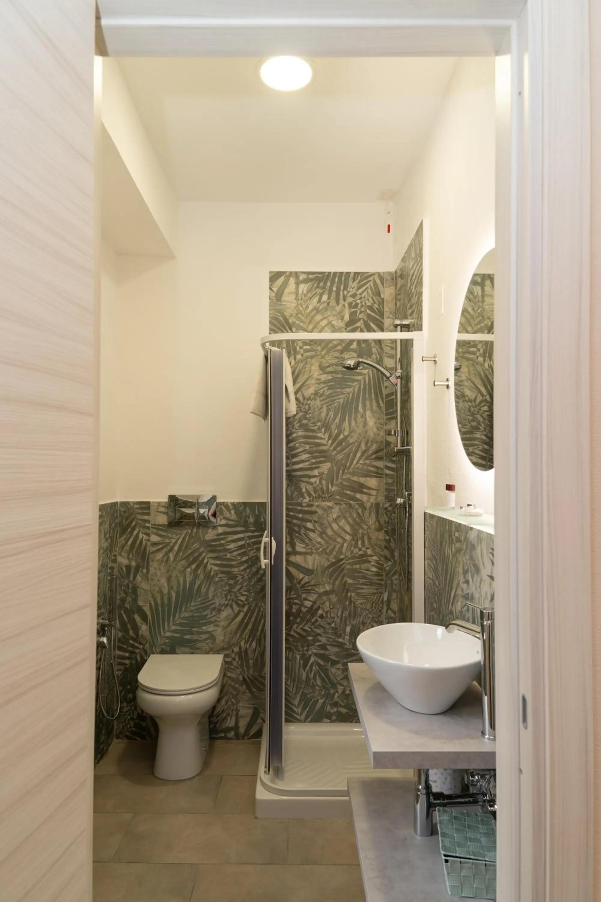 Superior Double Room - single occupancy in THE SUN HOTEL BOUTIQUE NAPOLI