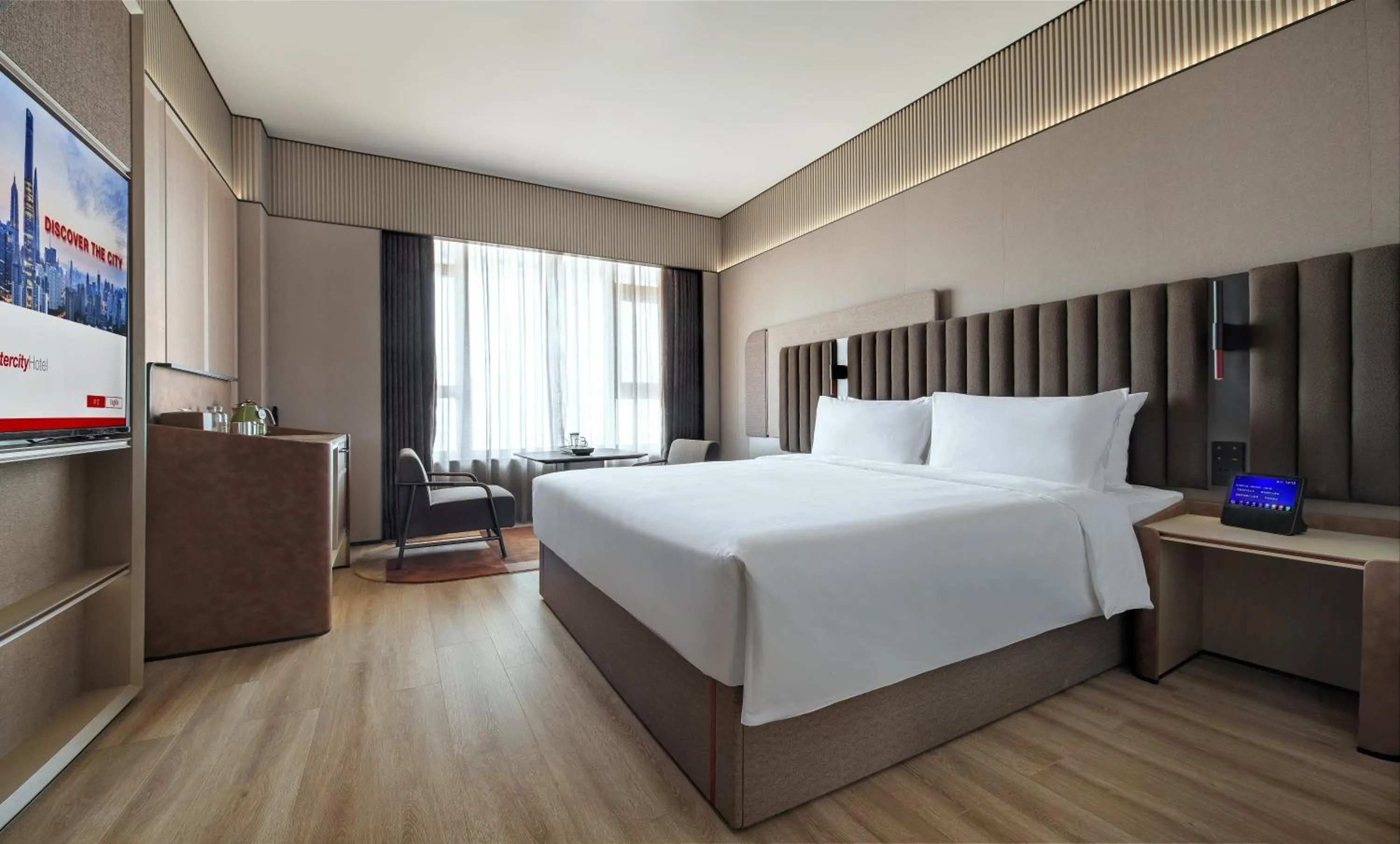 Deluxe Queen Room in Intercity Shenzhen Futian Huanggang with Free Mini Bar