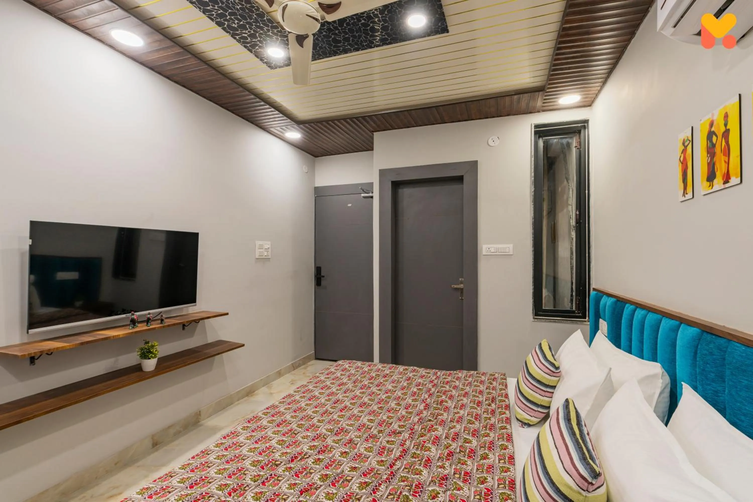 Deluxe Double Room in Madpackers Jaipur