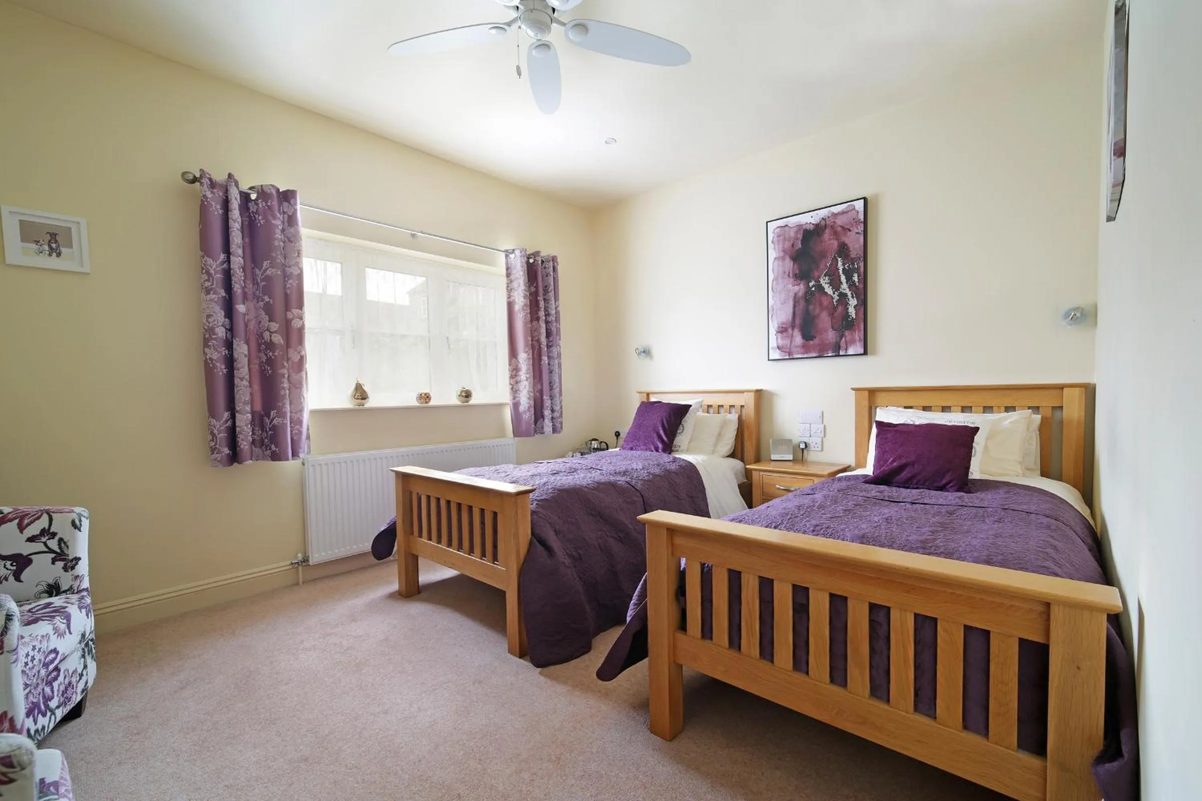 Twin Room with Private Bathroom - single occupancy in The Masons Arms