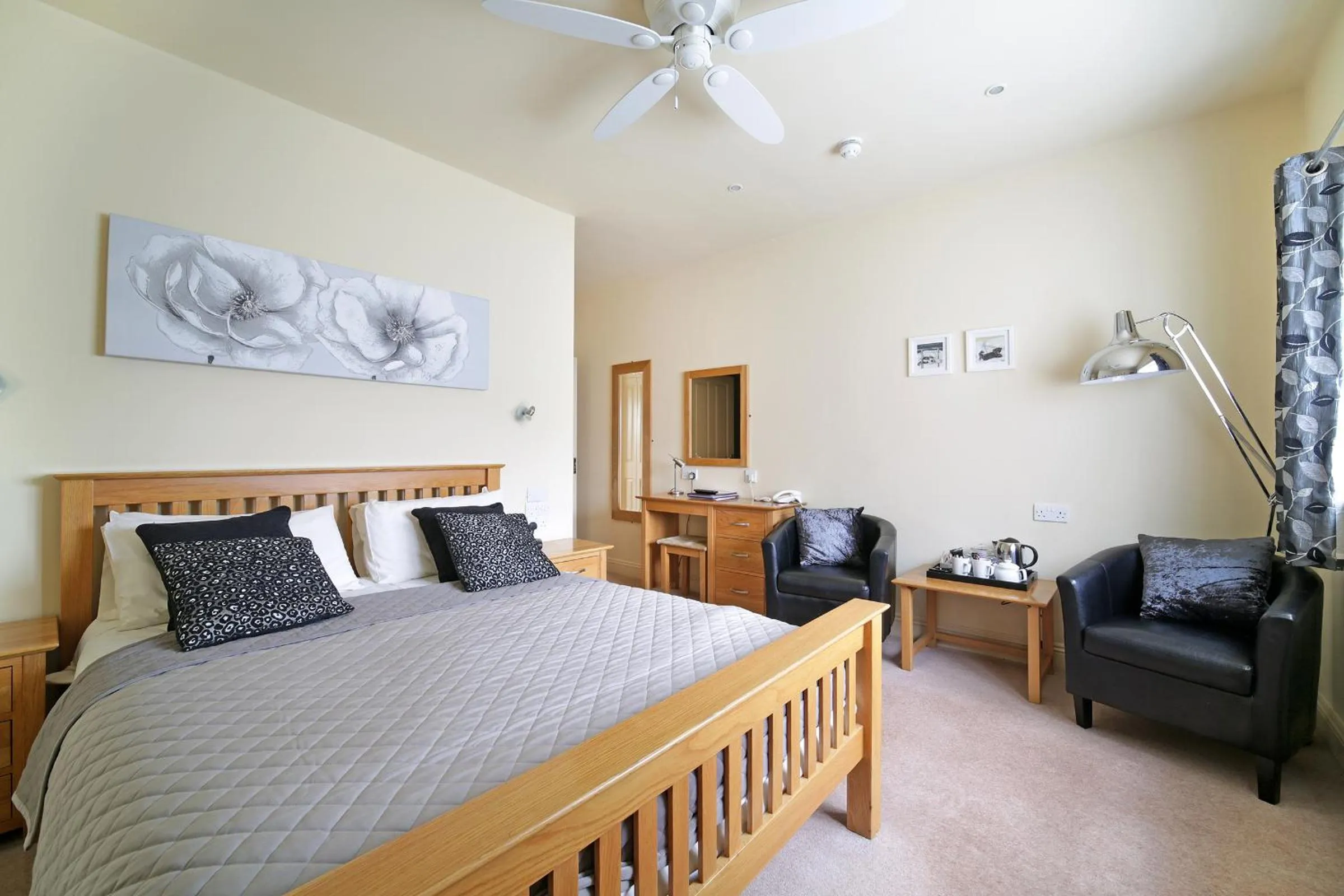 Standard Double Room - single occupancy in The Masons Arms