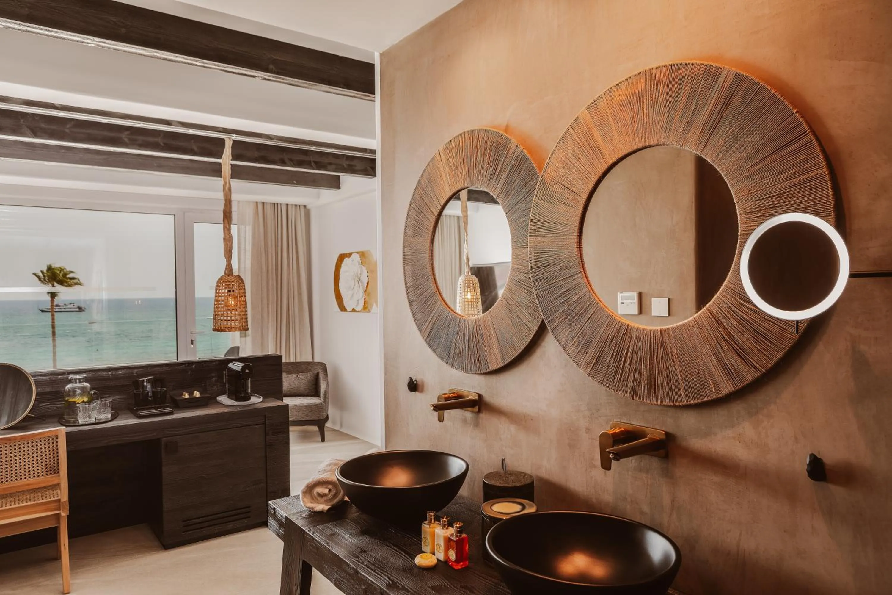 Deluxe Suite with Sea View in Kaliva Suites - Adults Only