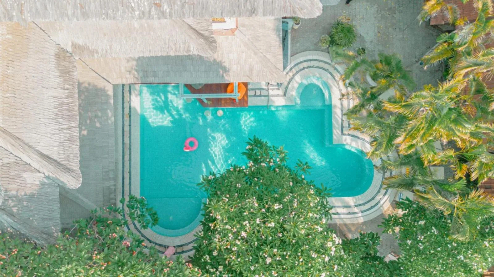 Double or Twin Room with Pool View - single occupancy in BS Home