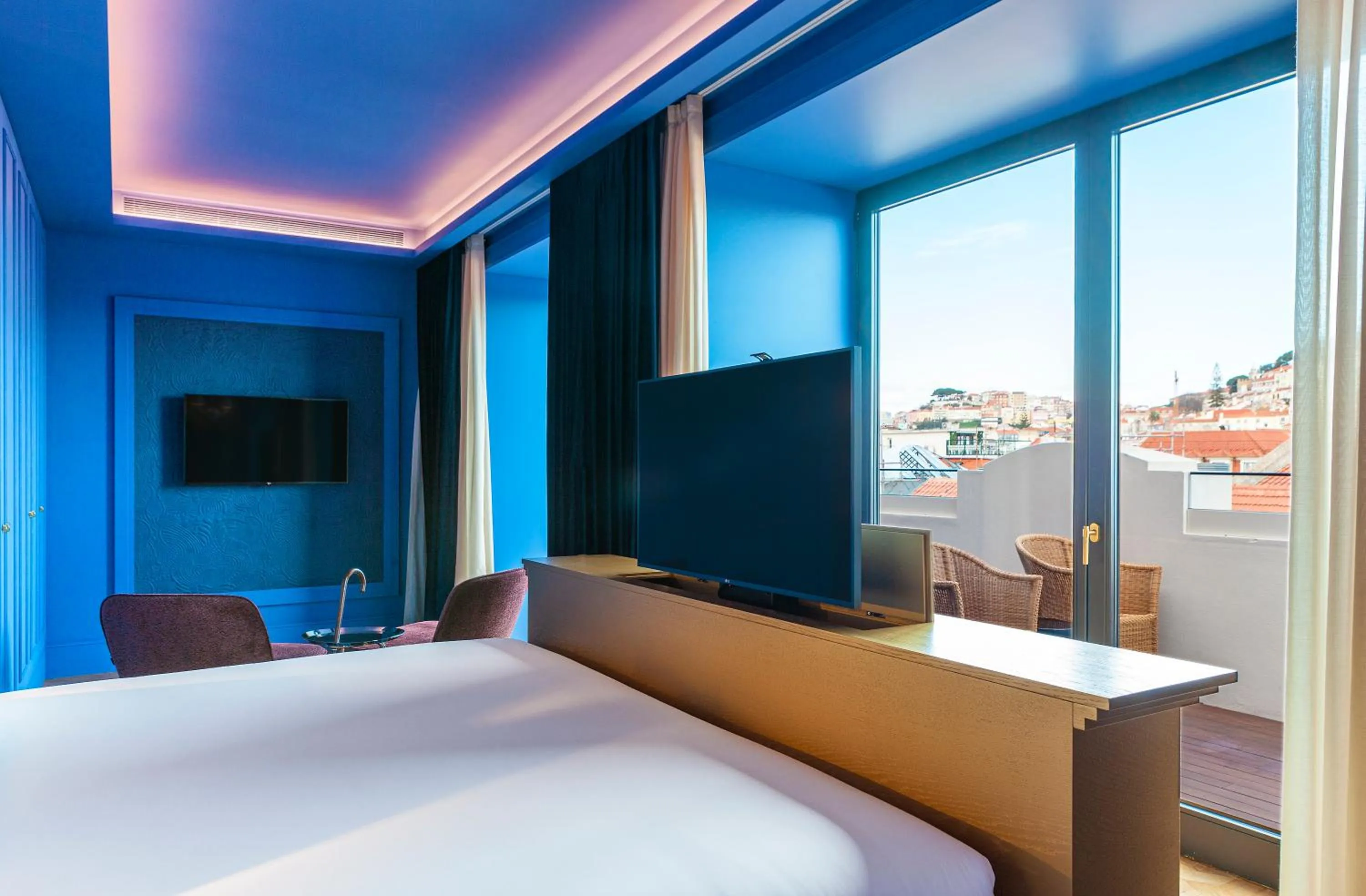 Royal Suite with Terrace in Art Legacy Hotel Baixa-Chiado