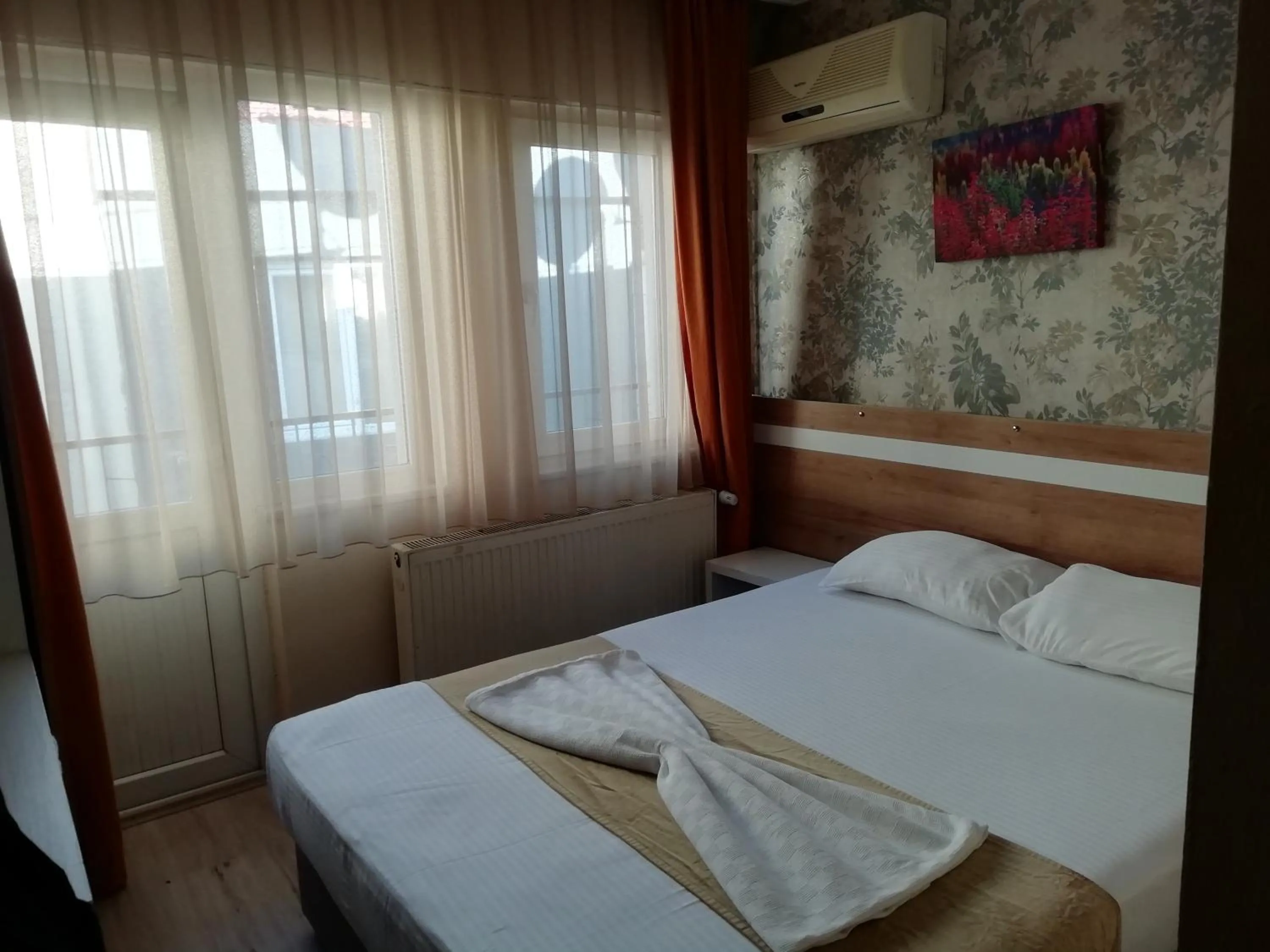 Standard Single Room in Grand Ece Hotel