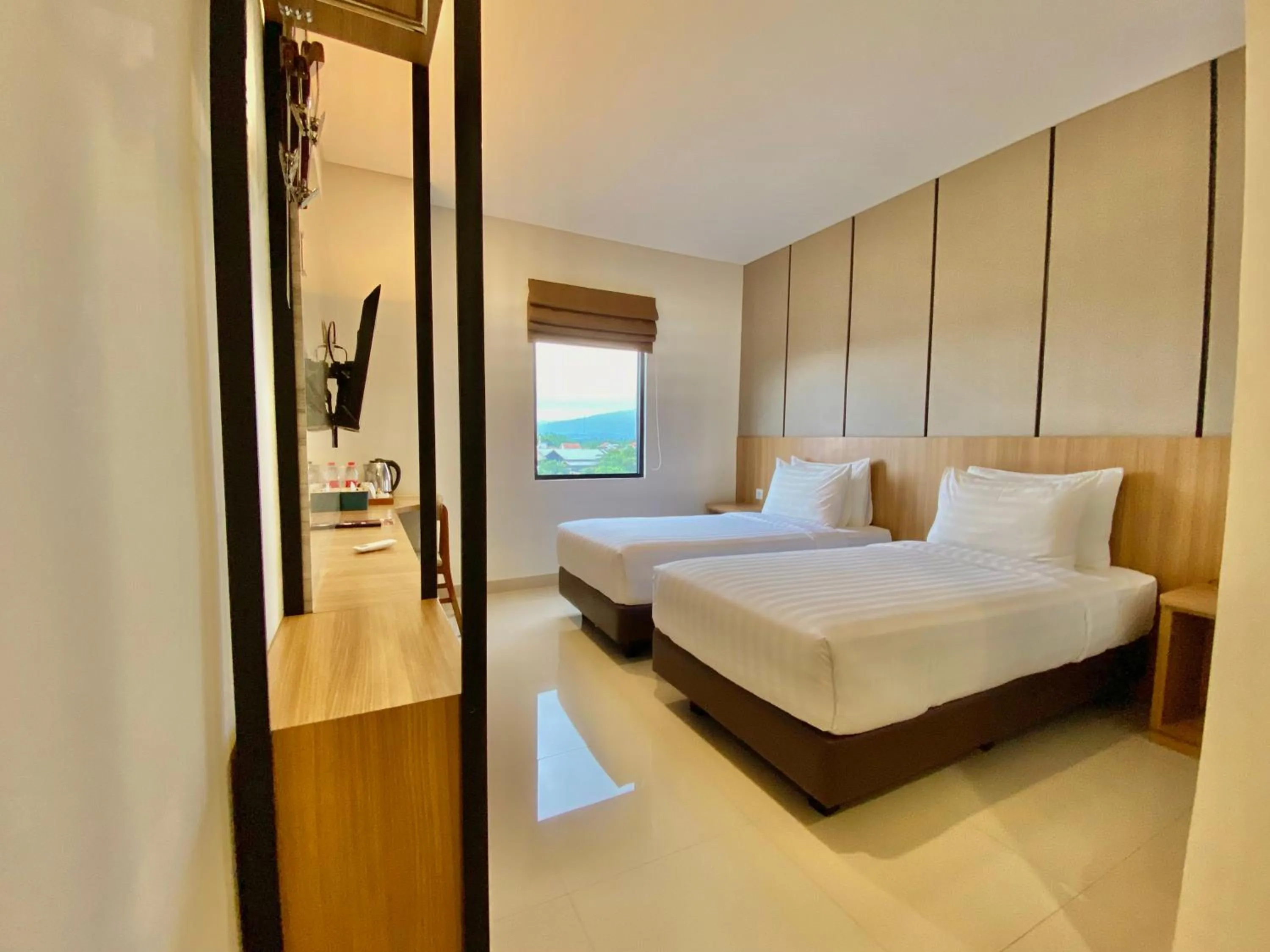 Deluxe Twin Room in Front One Hotel Gombong