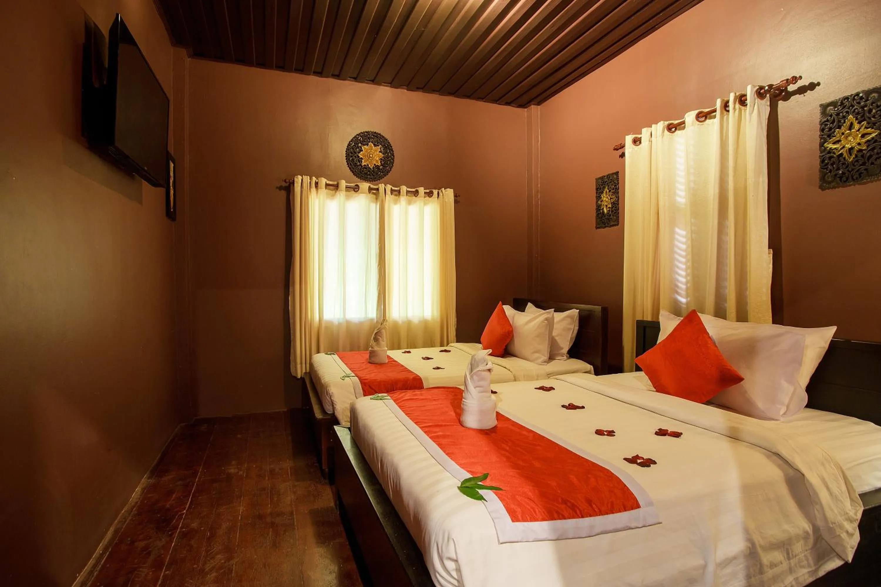 Two-Bedroom Suite in RESIDENCE 1960