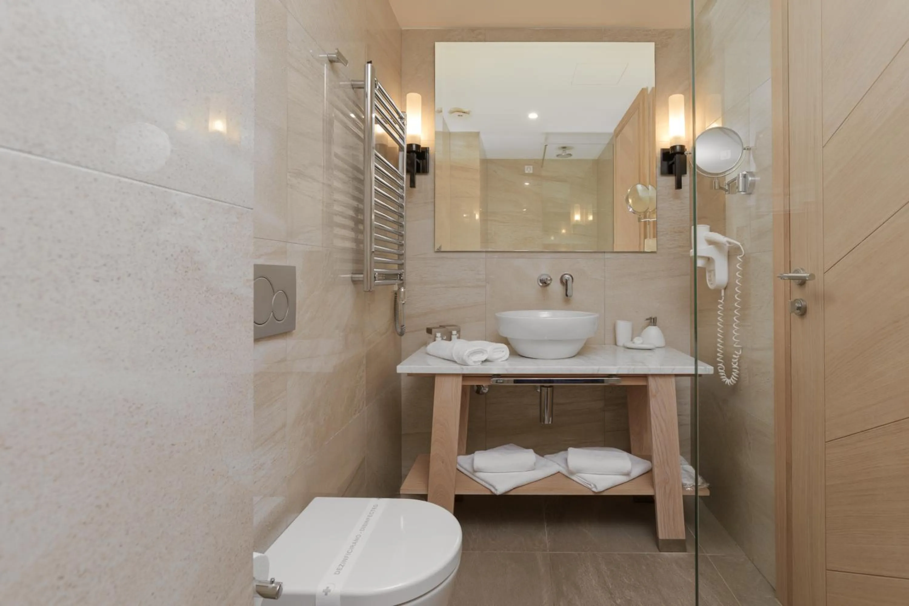 Deluxe Suite in Hotel Budva