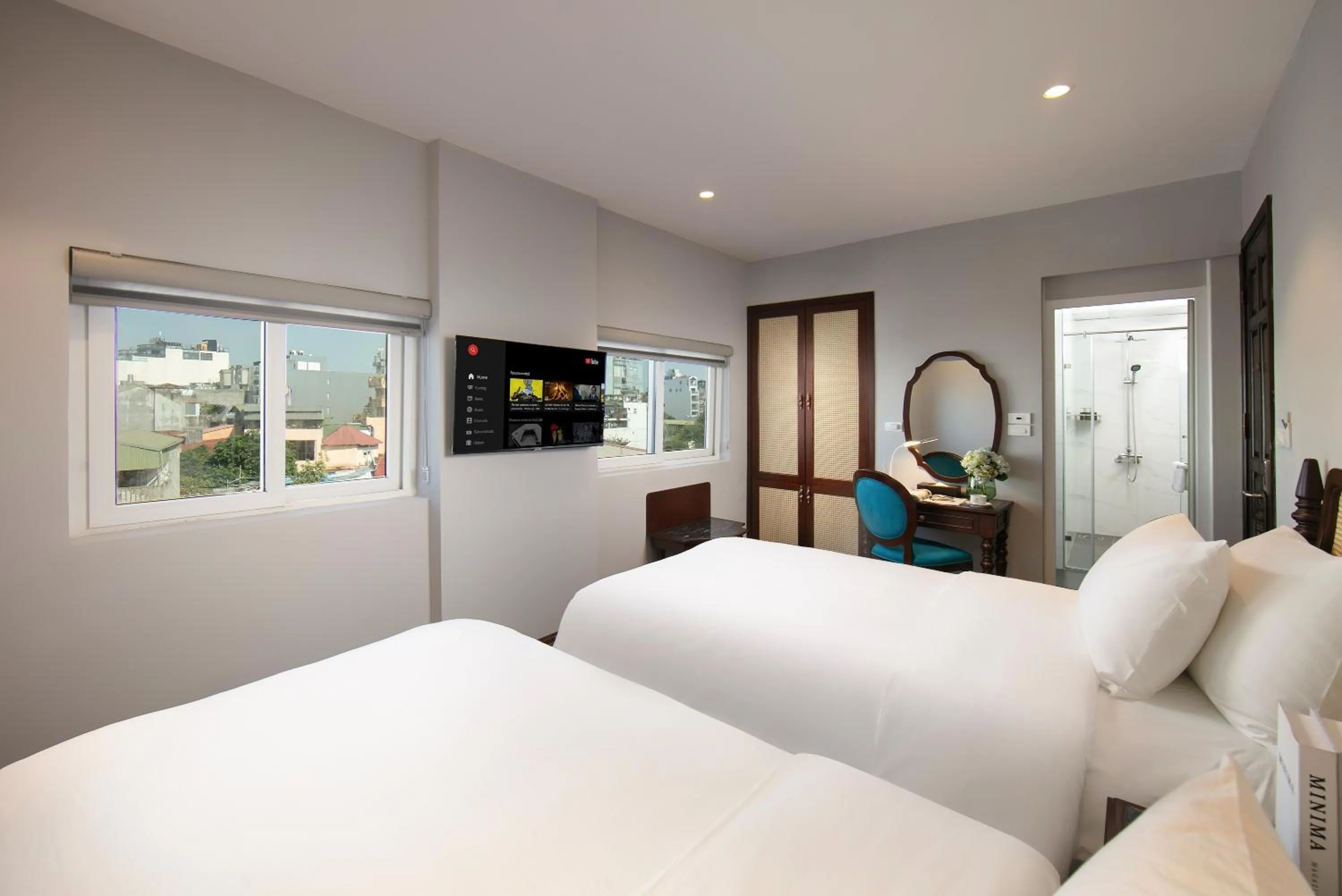 Twin Room with City View in Serene Central Hotel