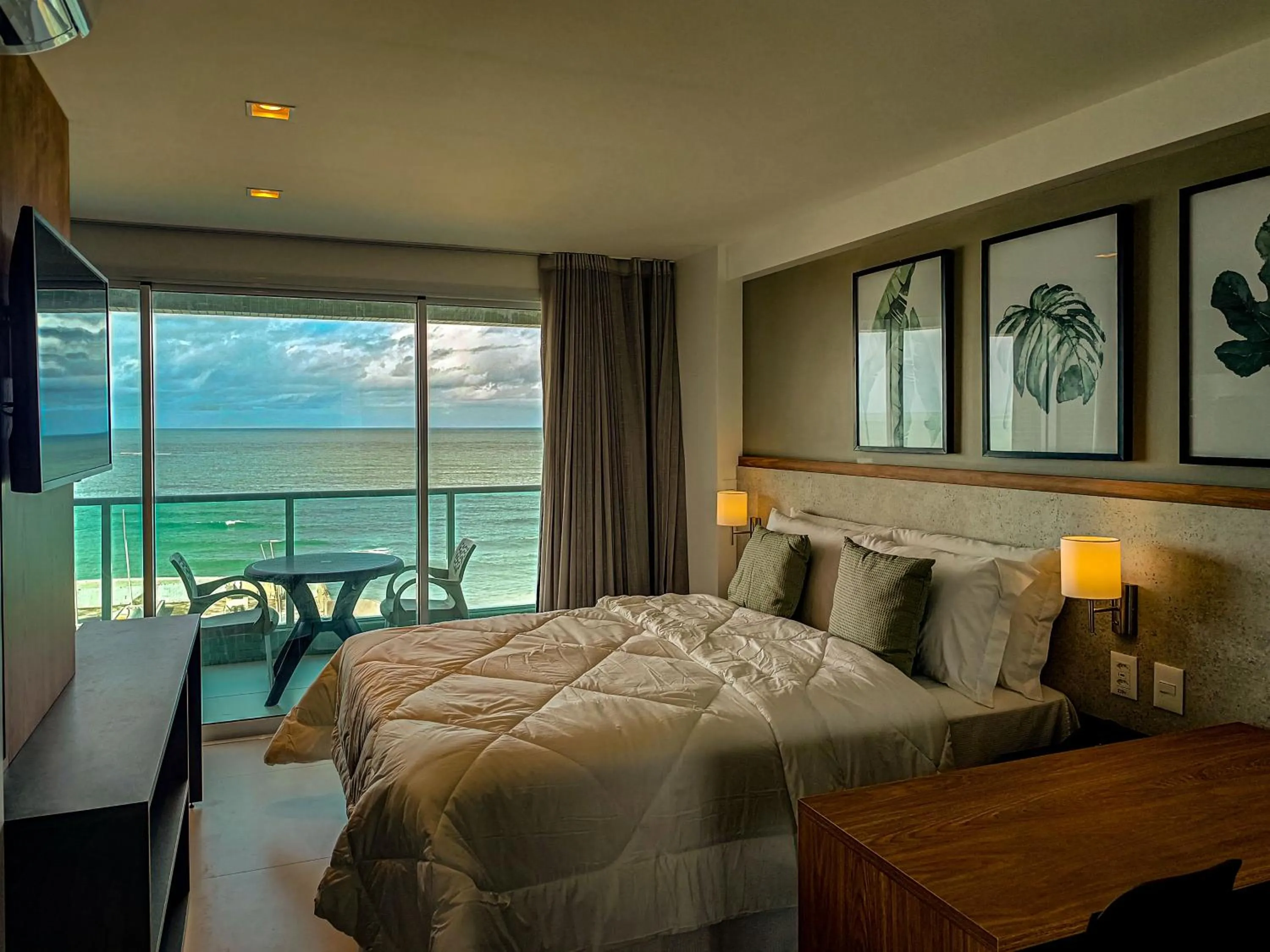 Superior Studio in RN Studio Premium