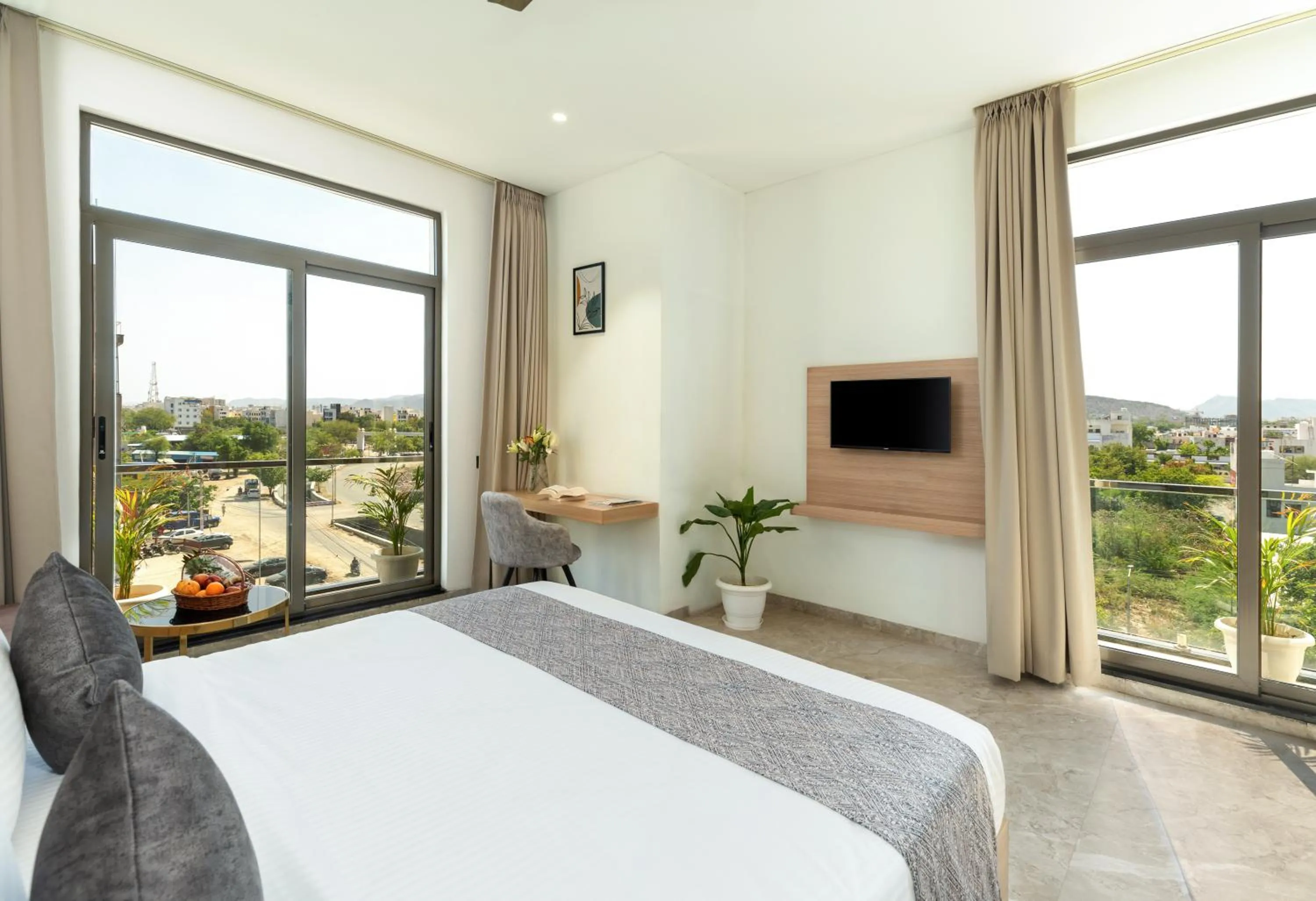 Superior Double Room in 7 rays hotel