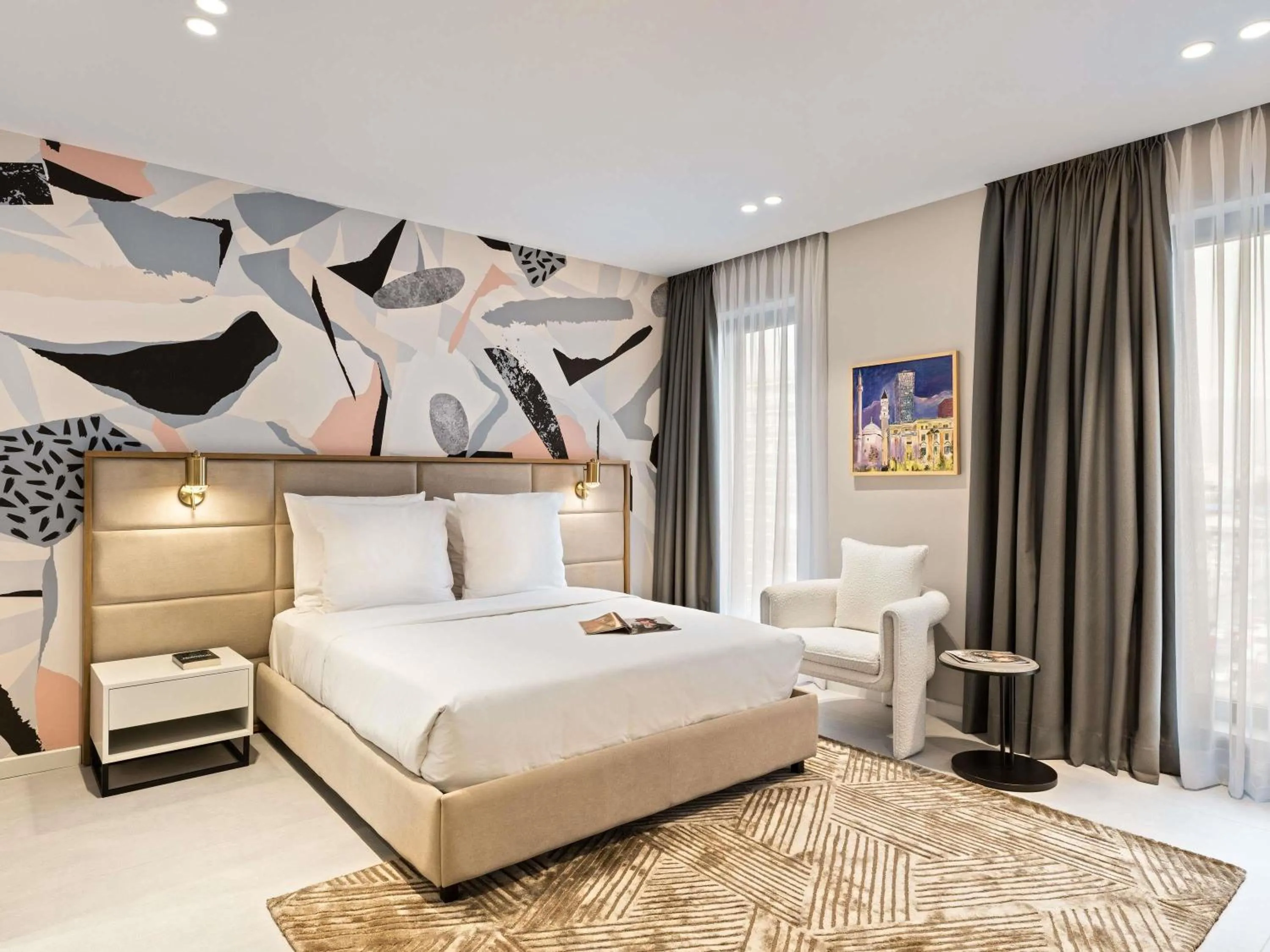 Classic Superior King Room in Mercure Tirana