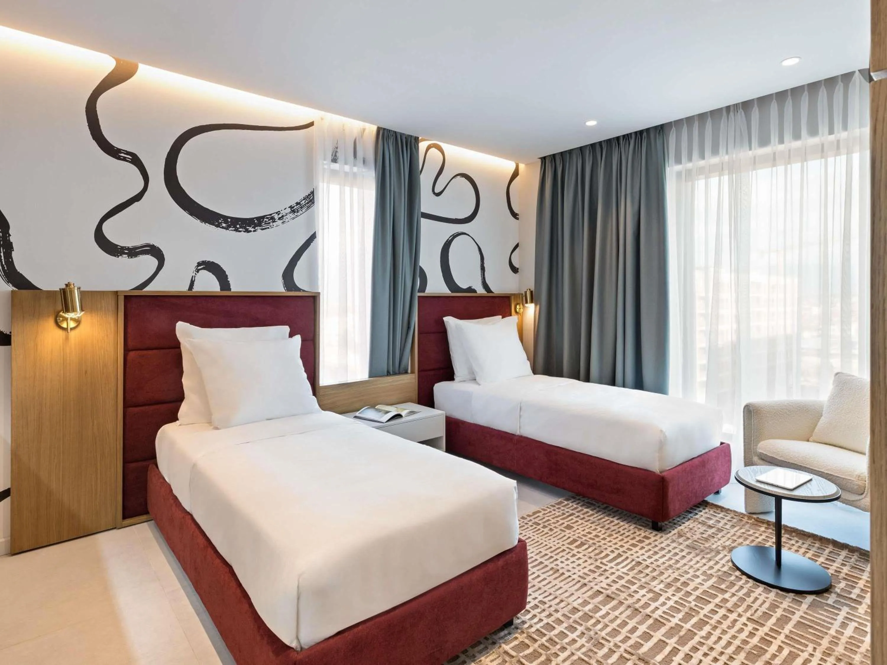 Classic Twin Room in Mercure Tirana
