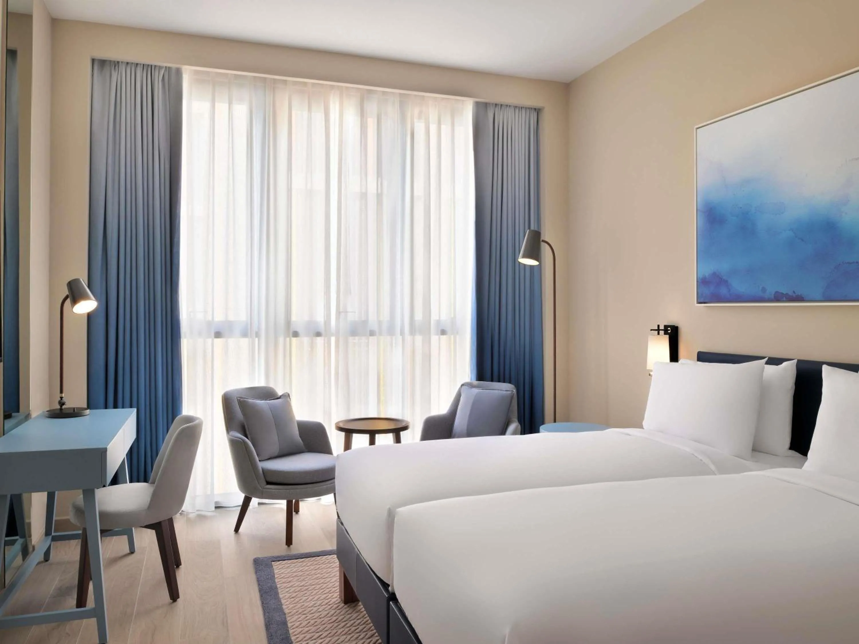 Classic Room Twin Bed in Mercure Dubai Deira