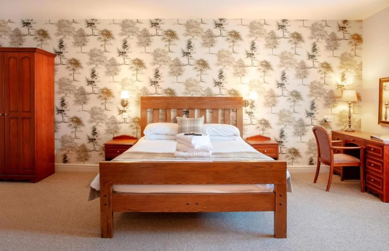 Superior Quadruple Room in The Old Bell - Warminster
