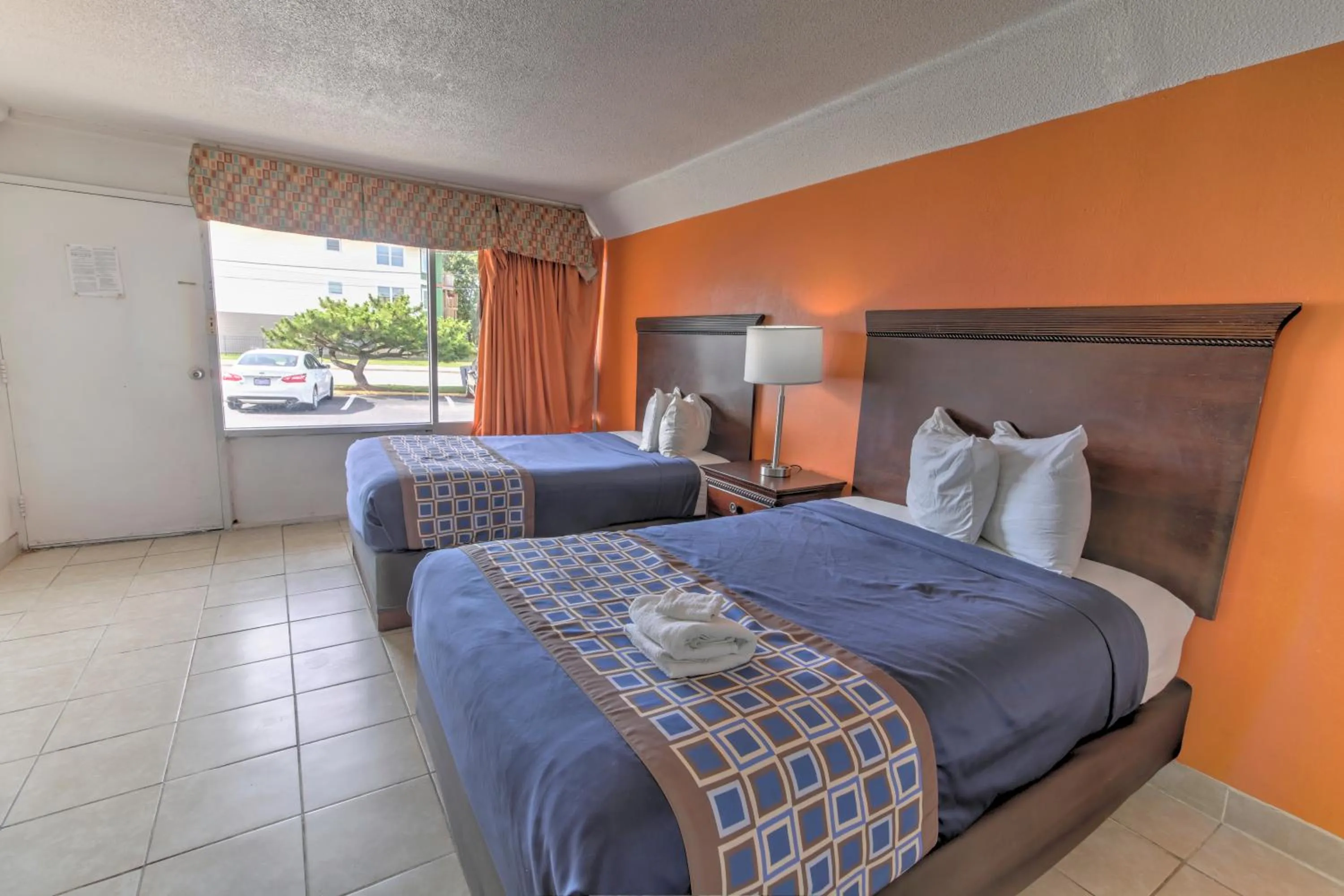 Standard Double Room - Smoking in White Marlin Inn - Virginia Beach