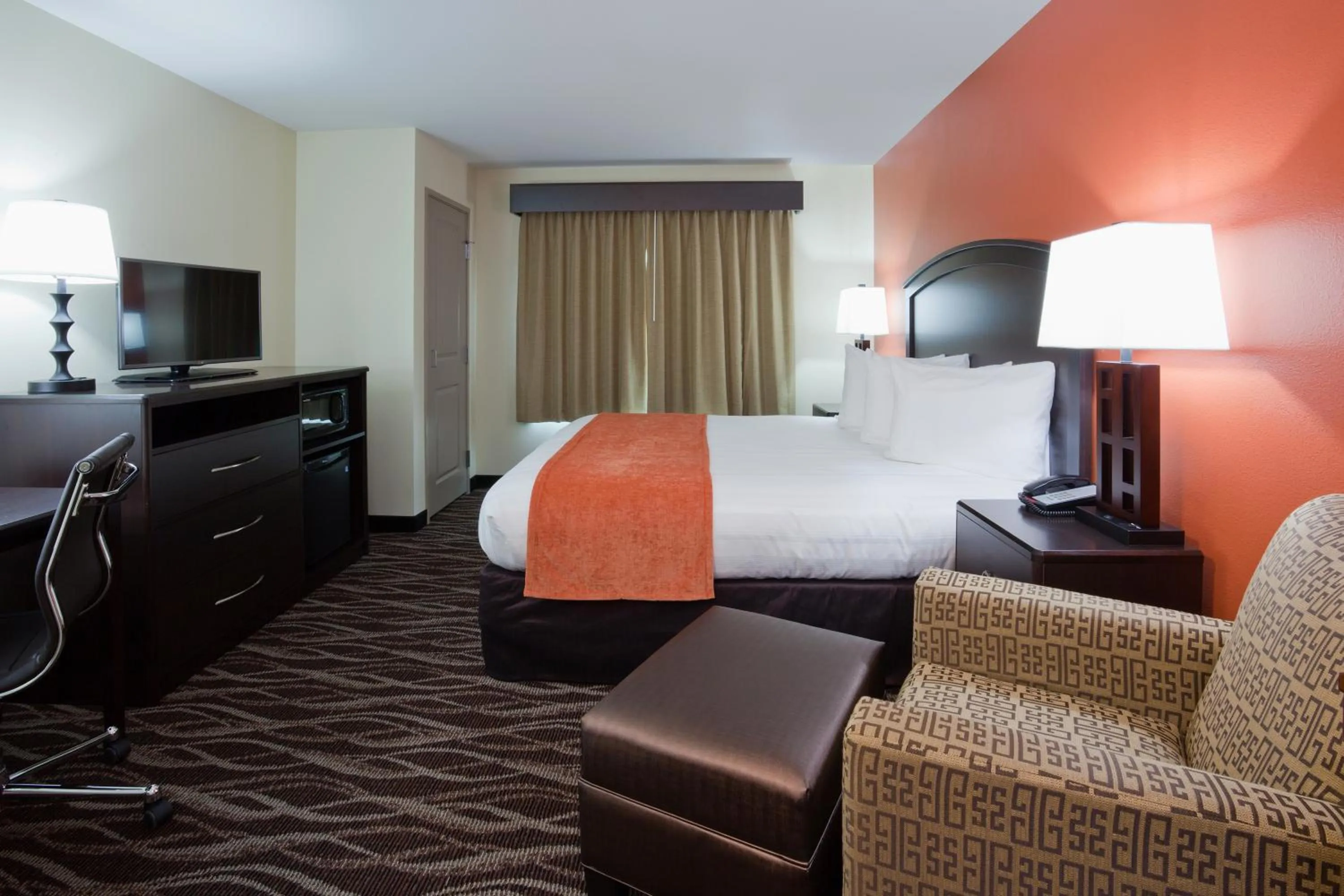 King Room - Non-Smoking in AmericInn by Wyndham Waupun