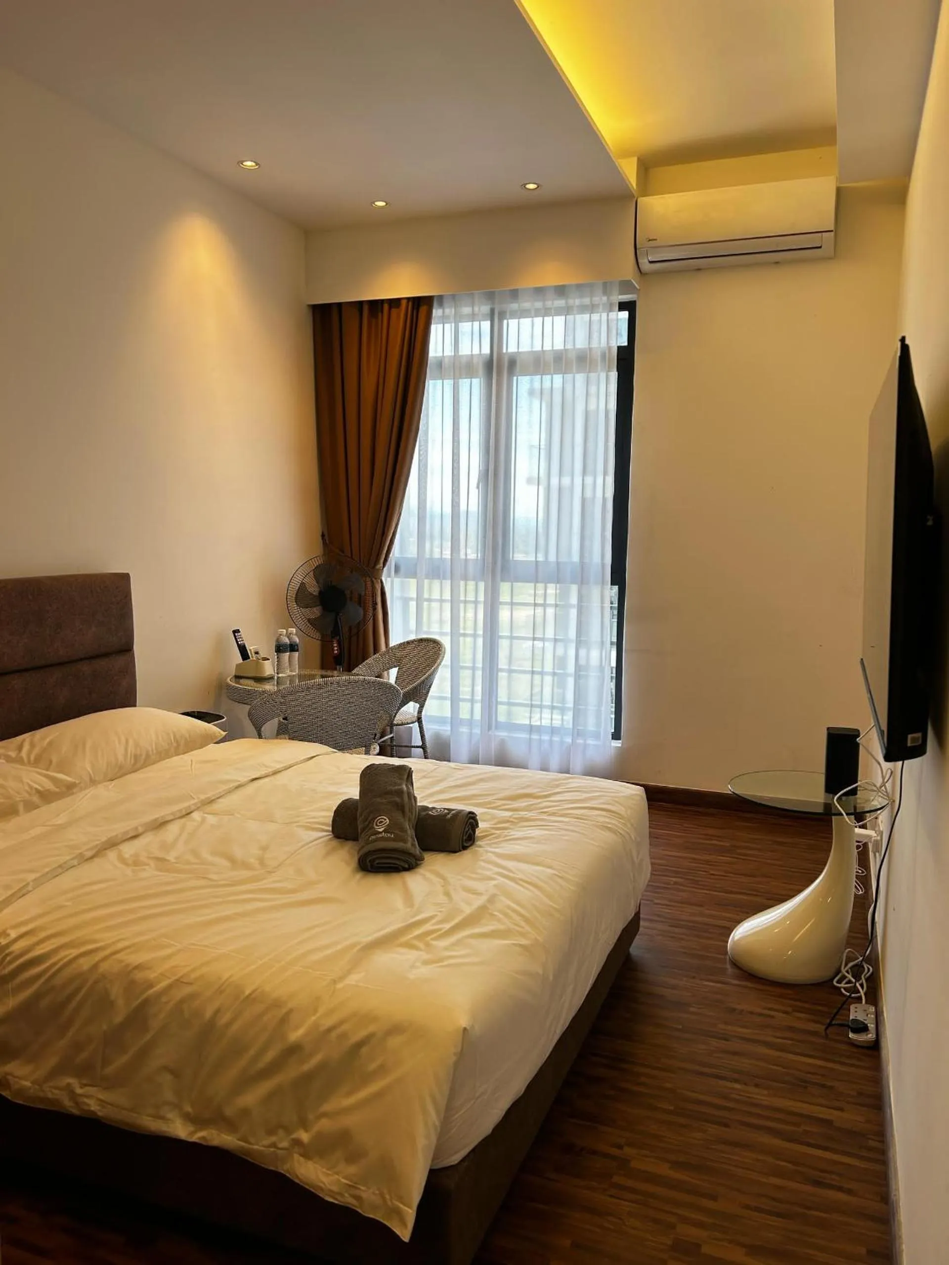 Deluxe Studio in K Avenue by Pinstay