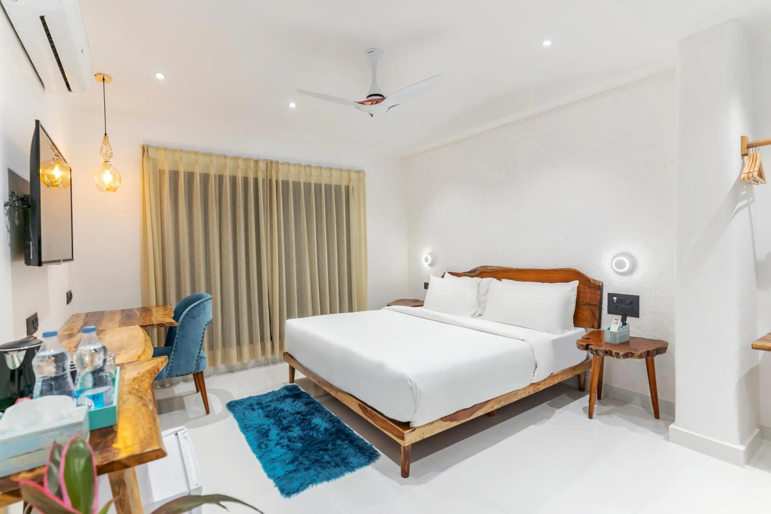 Superior Double Room with Lake View in Moustache Udaipur Luxuria