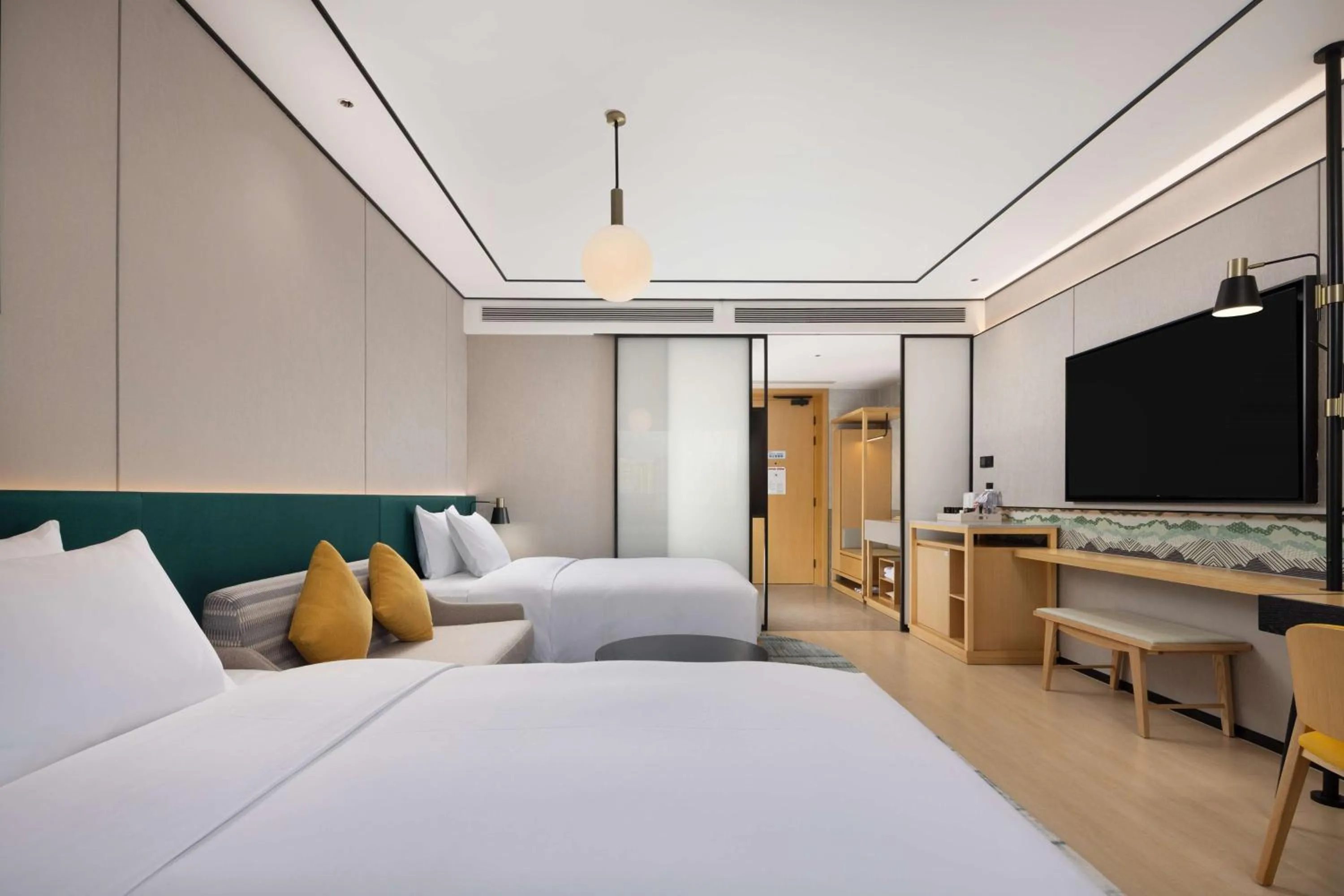 Deluxe Twin Room in Hilton Garden Inn Zigong High-Tech Zone