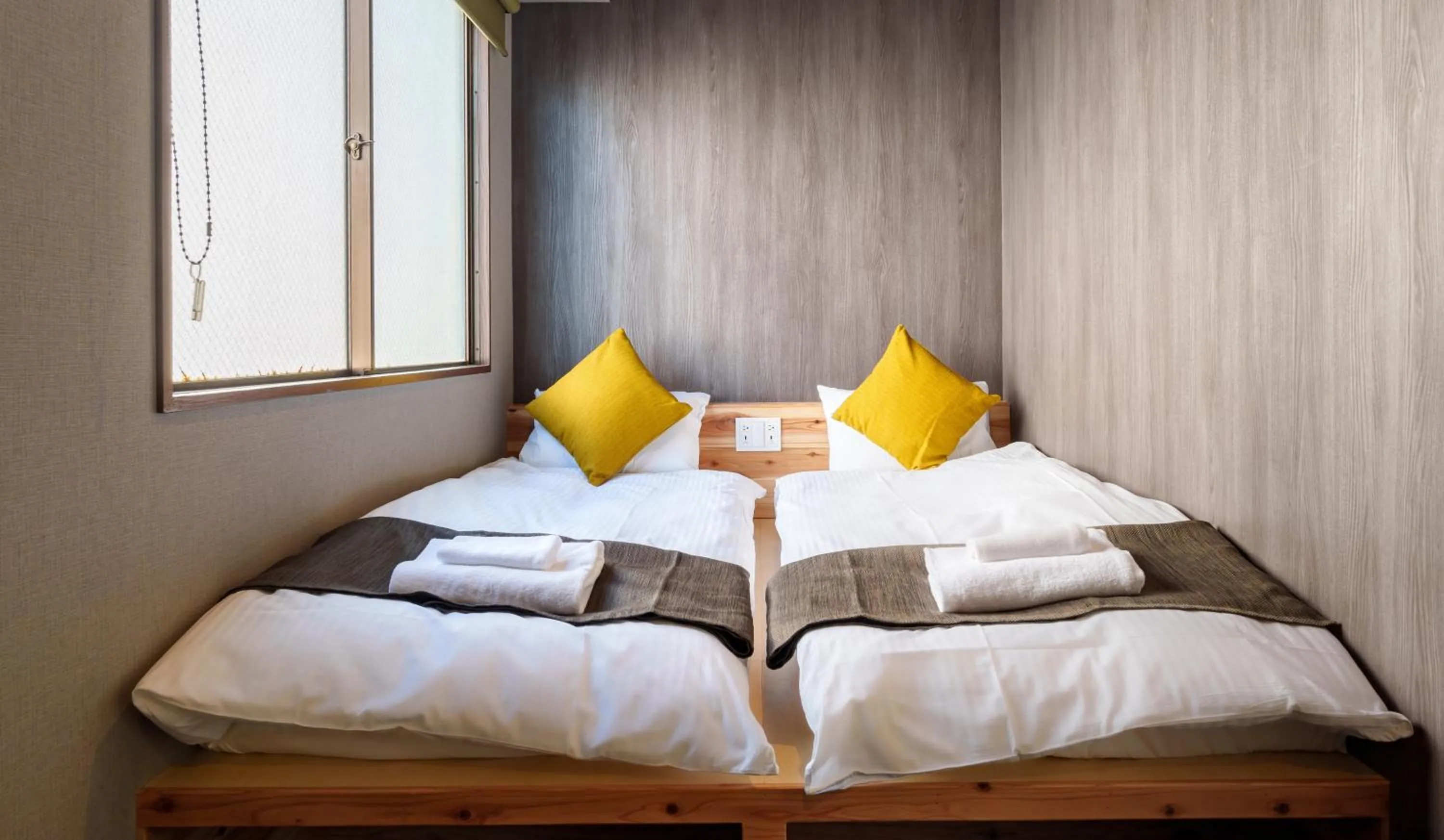 Twin Room with Shared Bathroom in BESTIE - Doyanen Hotels