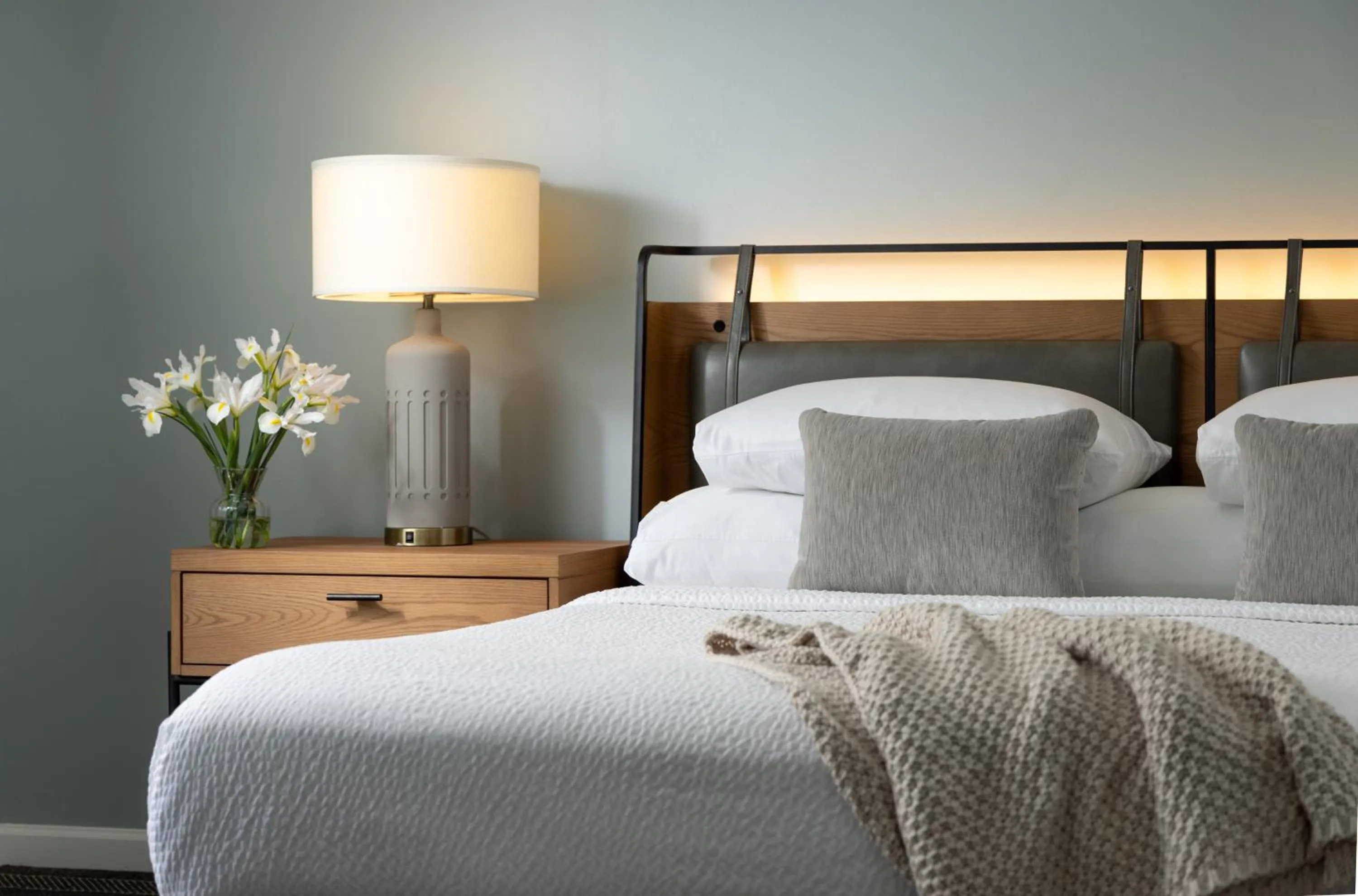 Standard Suite in Meadowbrook Inn