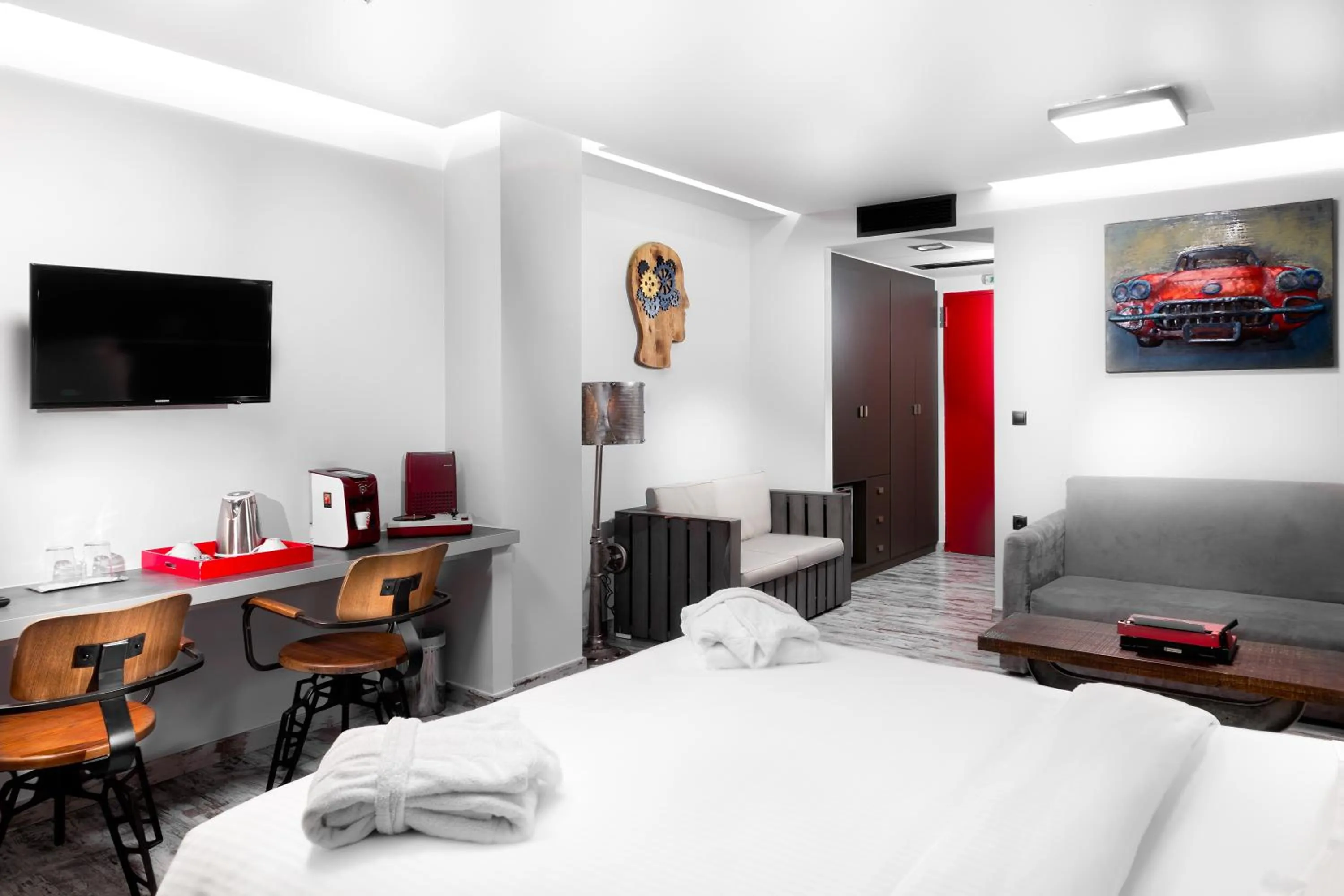 Quadruple Room in 360 Degrees