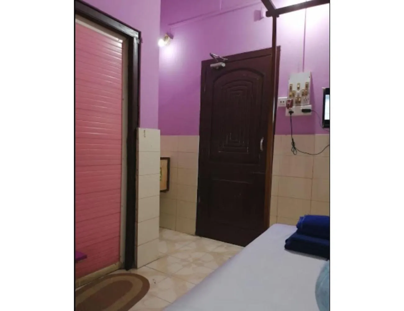 Deluxe Triple Room in Central Guest House, Tripura