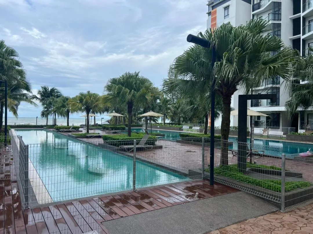 Studio Apartment in Timurbay Seafront byRomeoMike