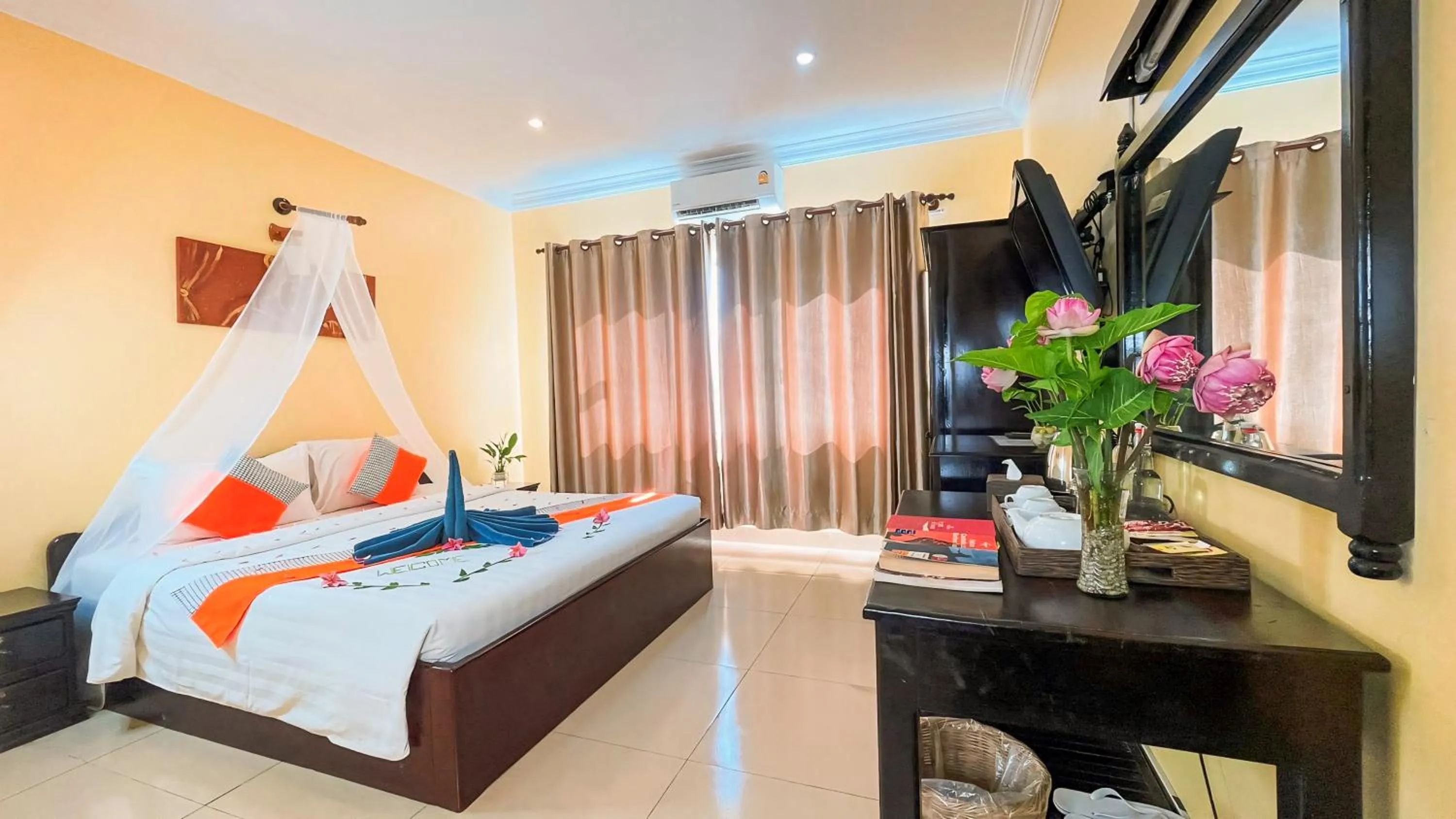 Deluxe Double or Twin Room with Pool View - Free Pick up  in Harmony Indochine d'Angkor