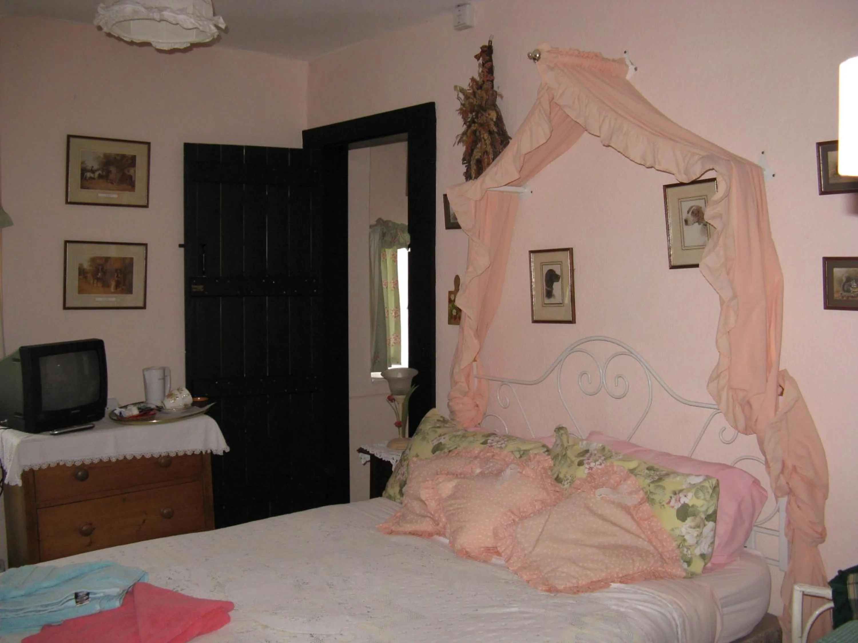 Double Room - single occupancy in East Farm House B&B