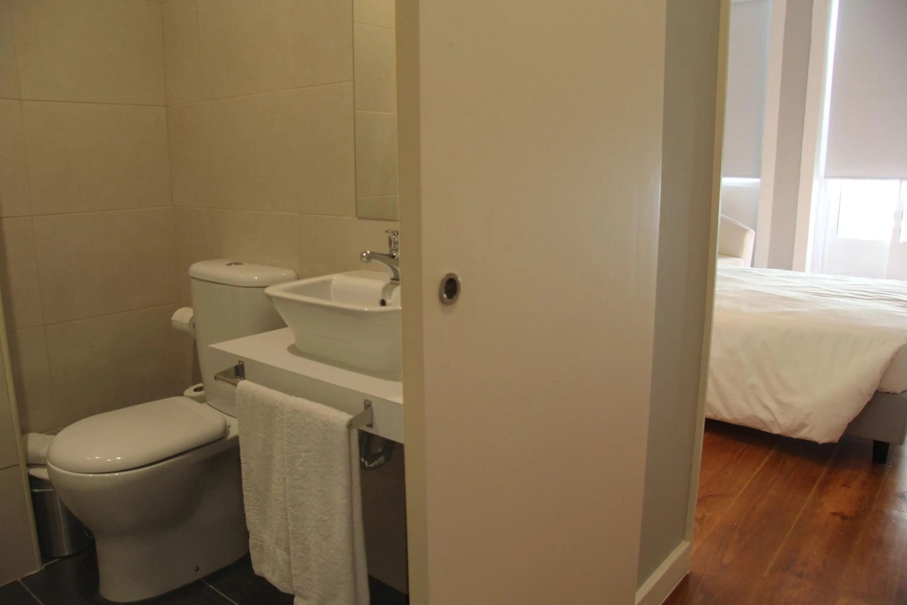 Double Room in Decanting Porto House