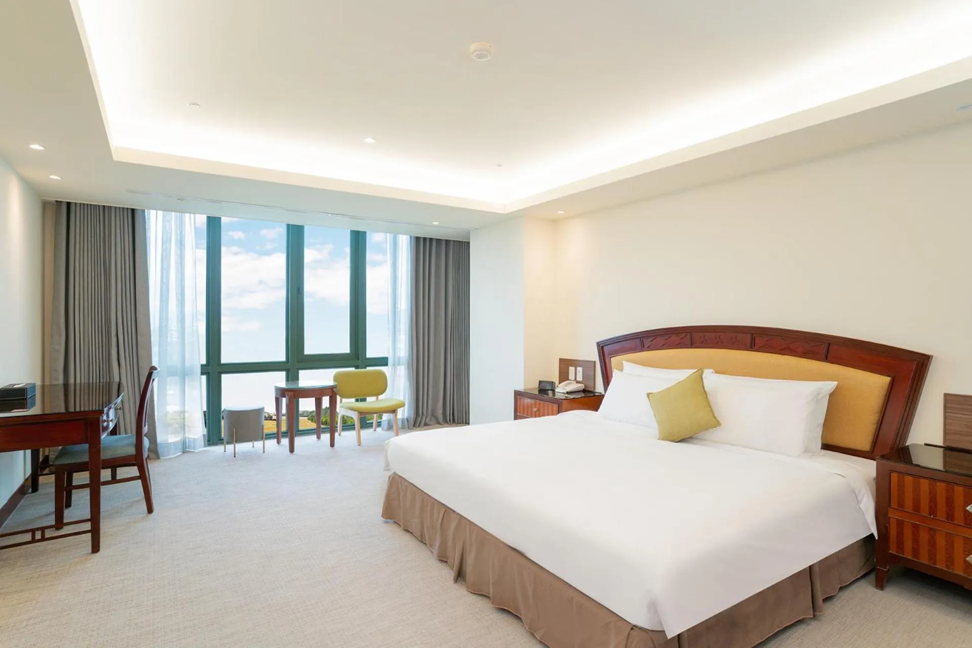 Deluxe Starlight Suite in Formosan Naruwan Hotel