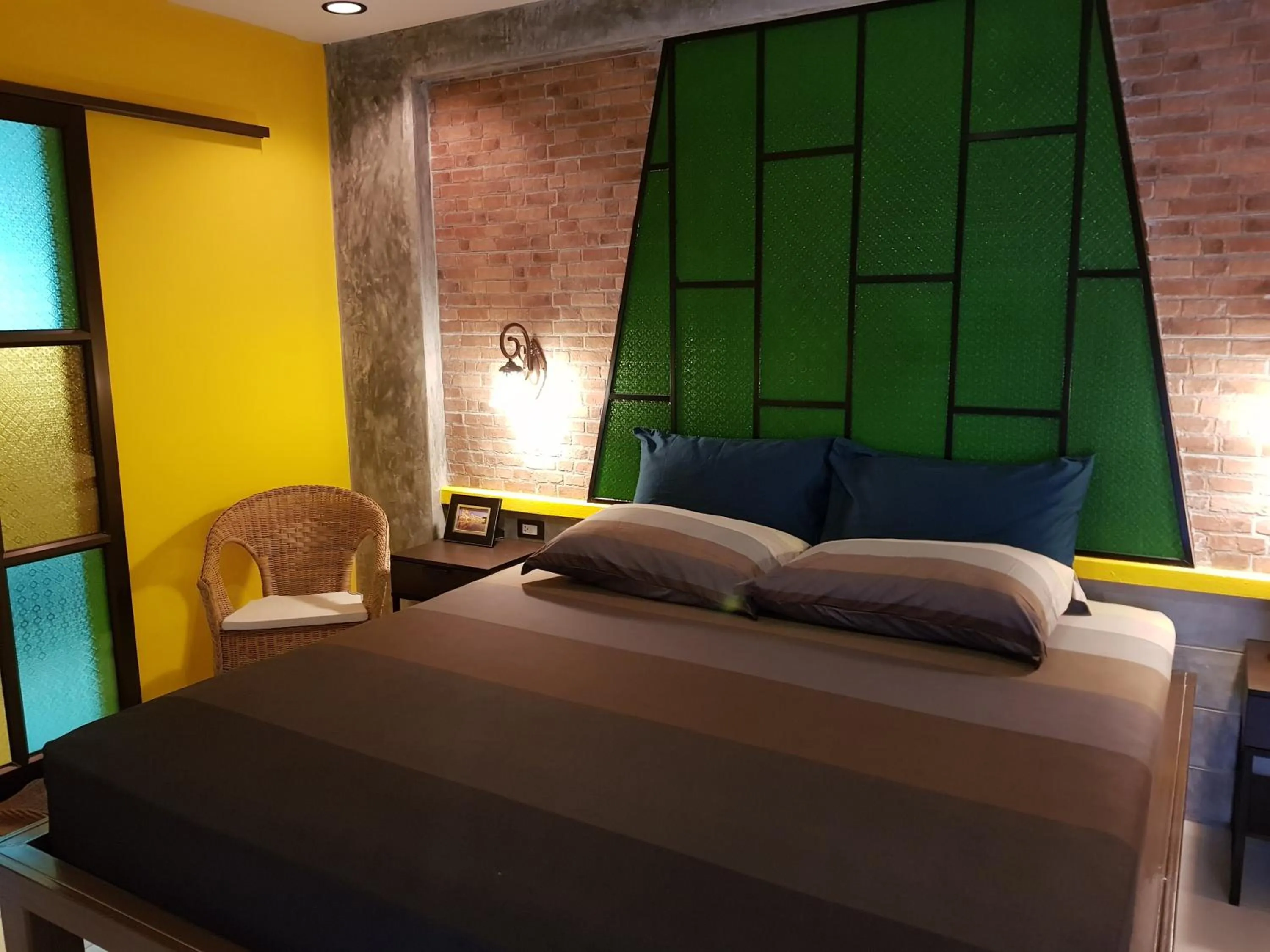 Standard King Room - Room Only in Baan Baimai Boutique Room