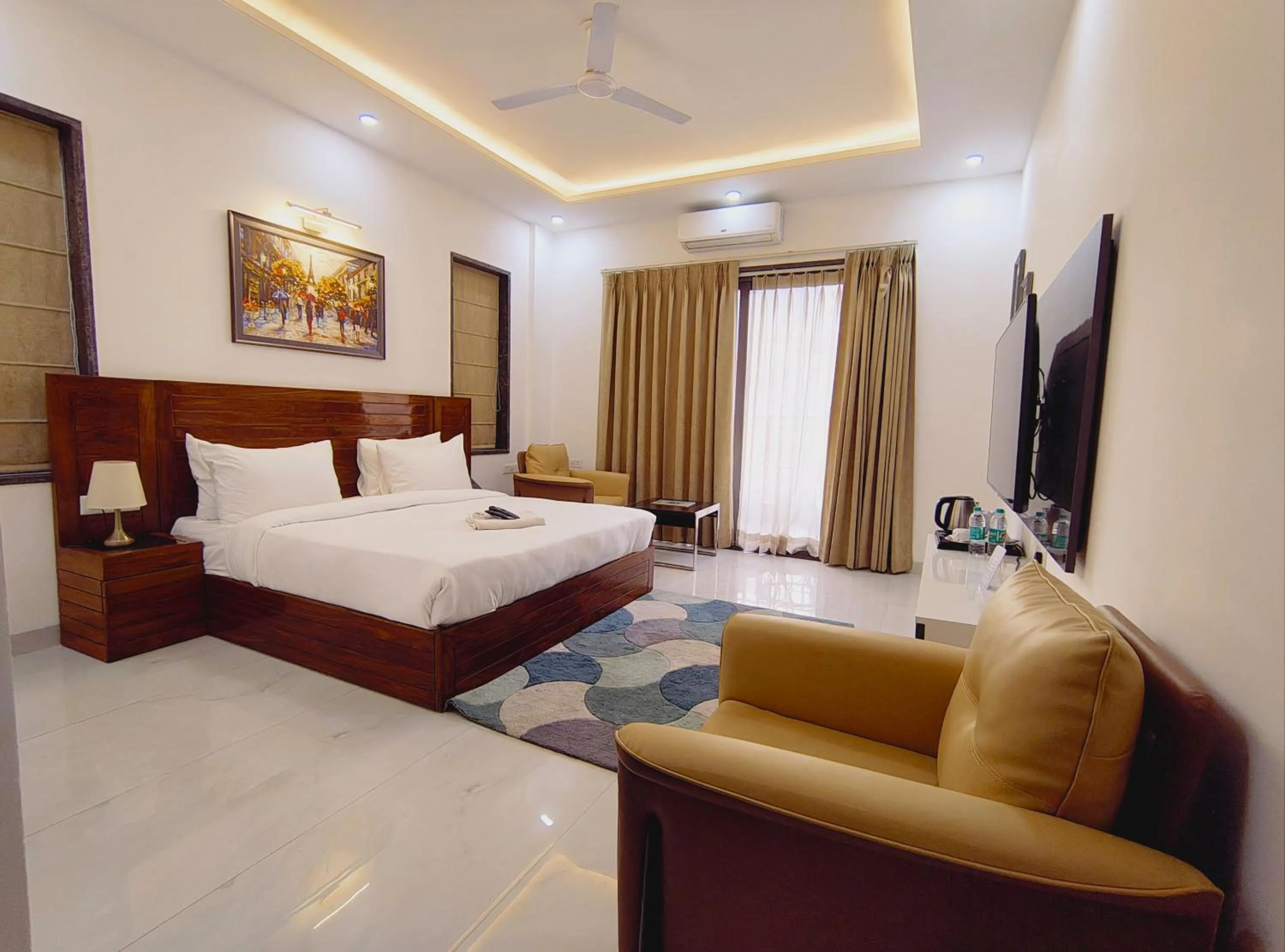 The Hoften Elite 32 Avenue, Sector 15, Gurugram